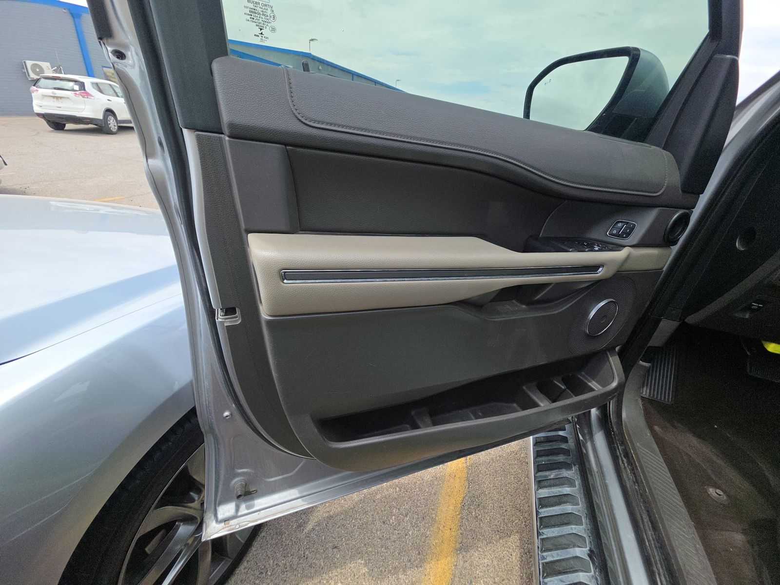 FORD EXPEDITION MAX - 10