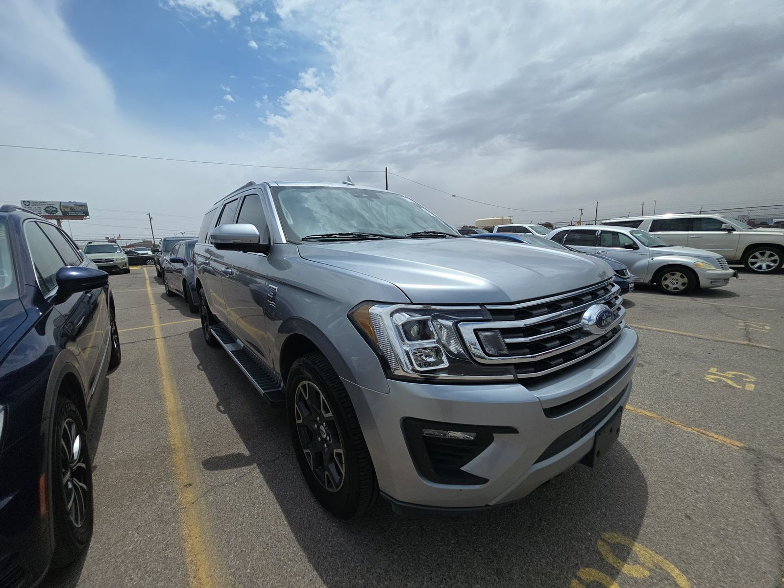 FORD EXPEDITION MAX - 4