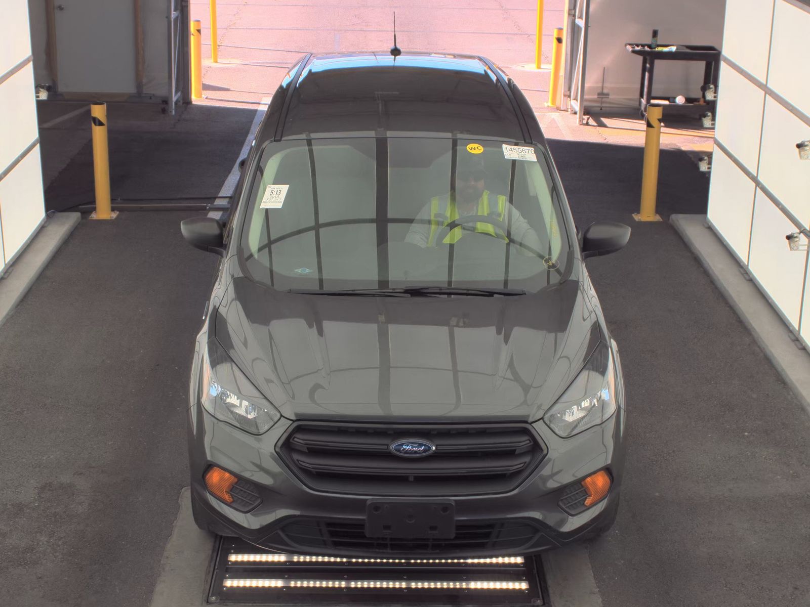 FORD ESCAPE - 3