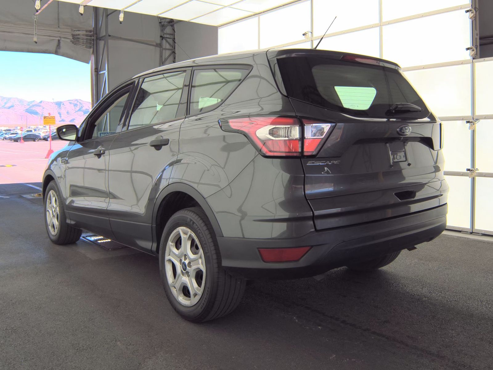 FORD ESCAPE - 7