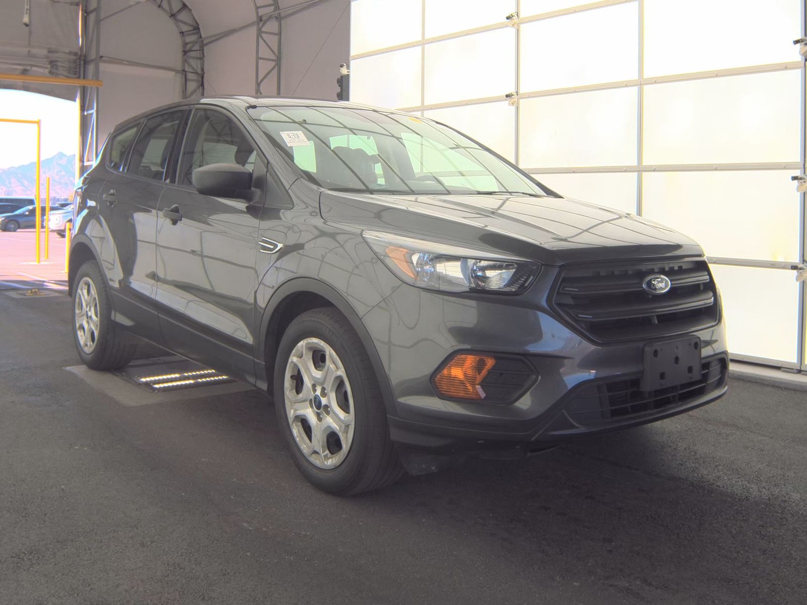 FORD ESCAPE - 4