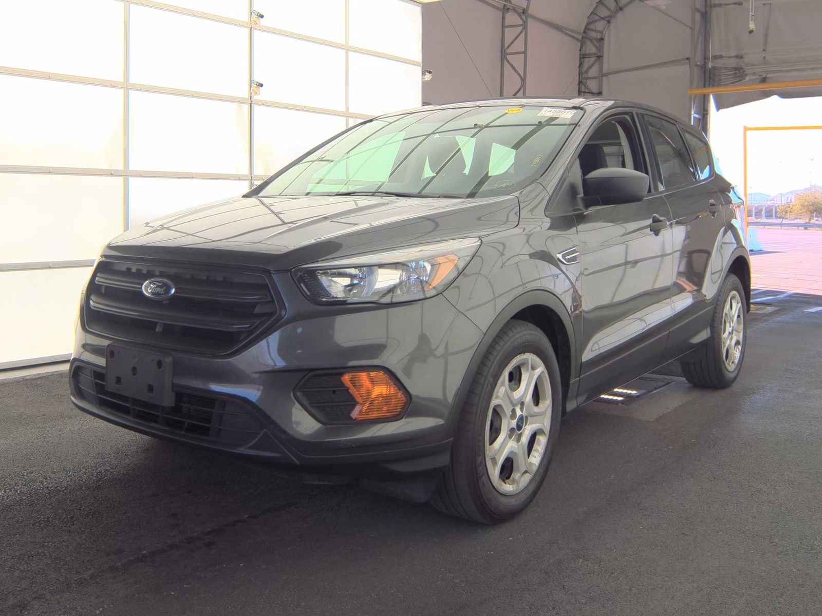 FORD ESCAPE - 1