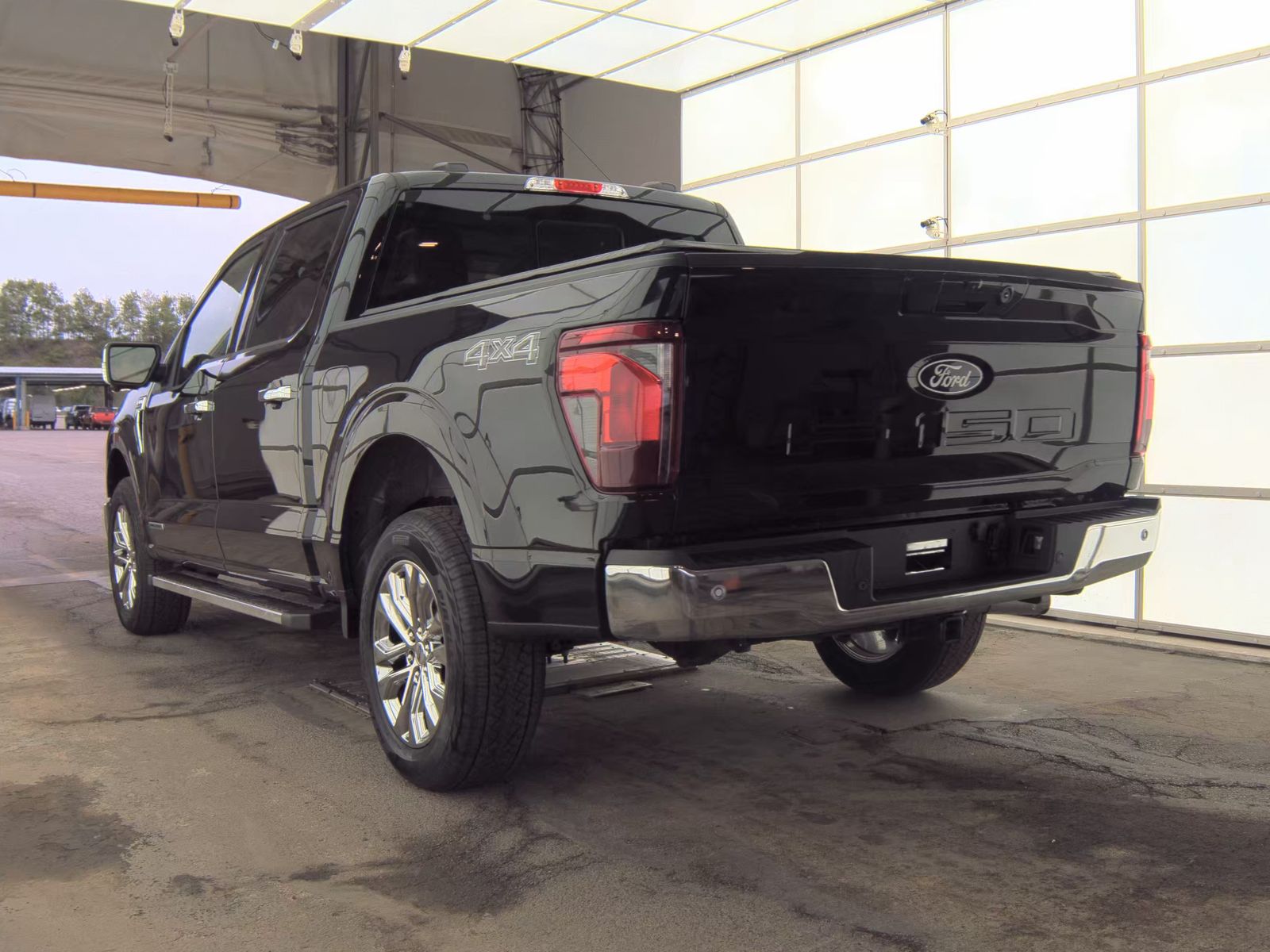 2025 Ford F-150 Hybrid XLT AWD