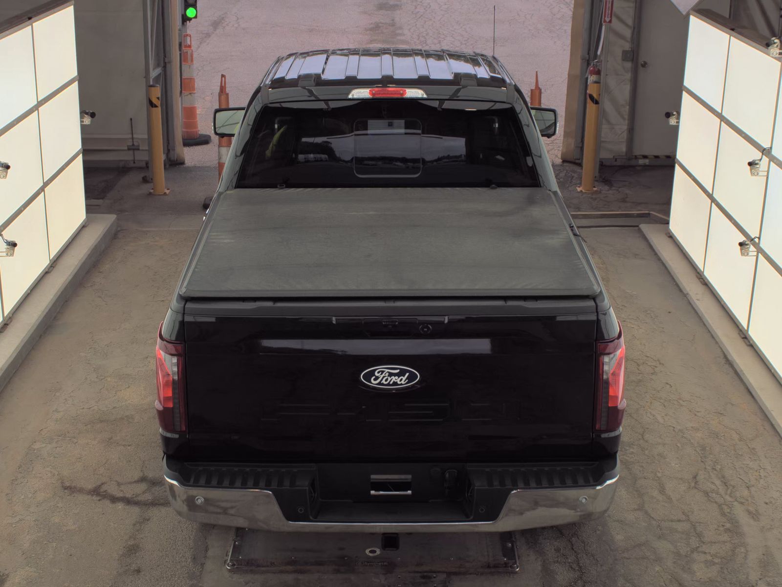 2025 Ford F-150 Hybrid XLT AWD