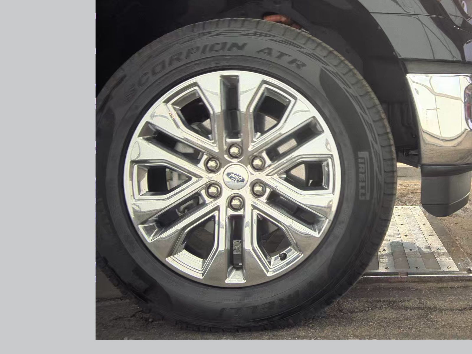 2025 Ford F-150 Hybrid XLT AWD