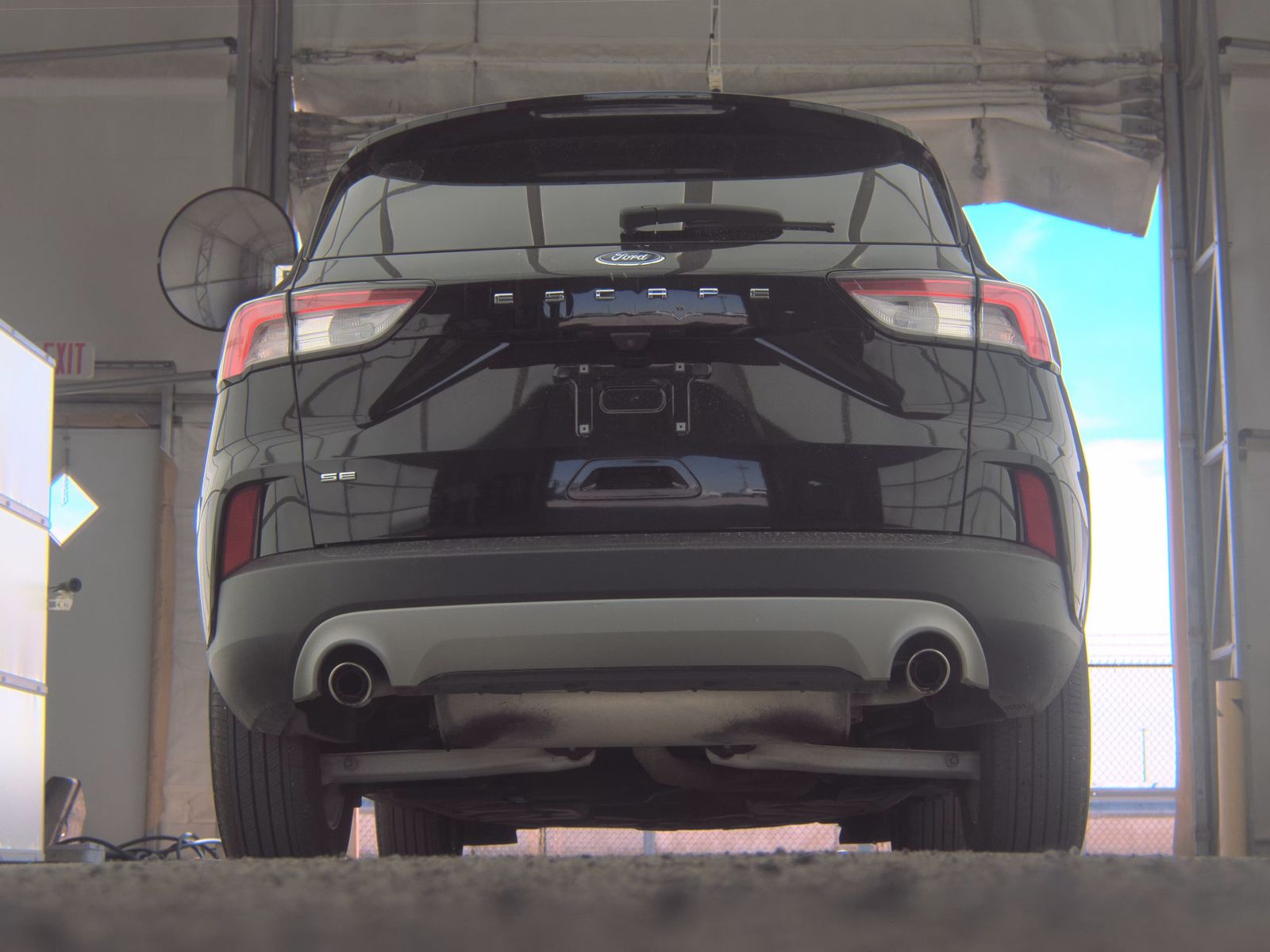 FORD ESCAPE - 8