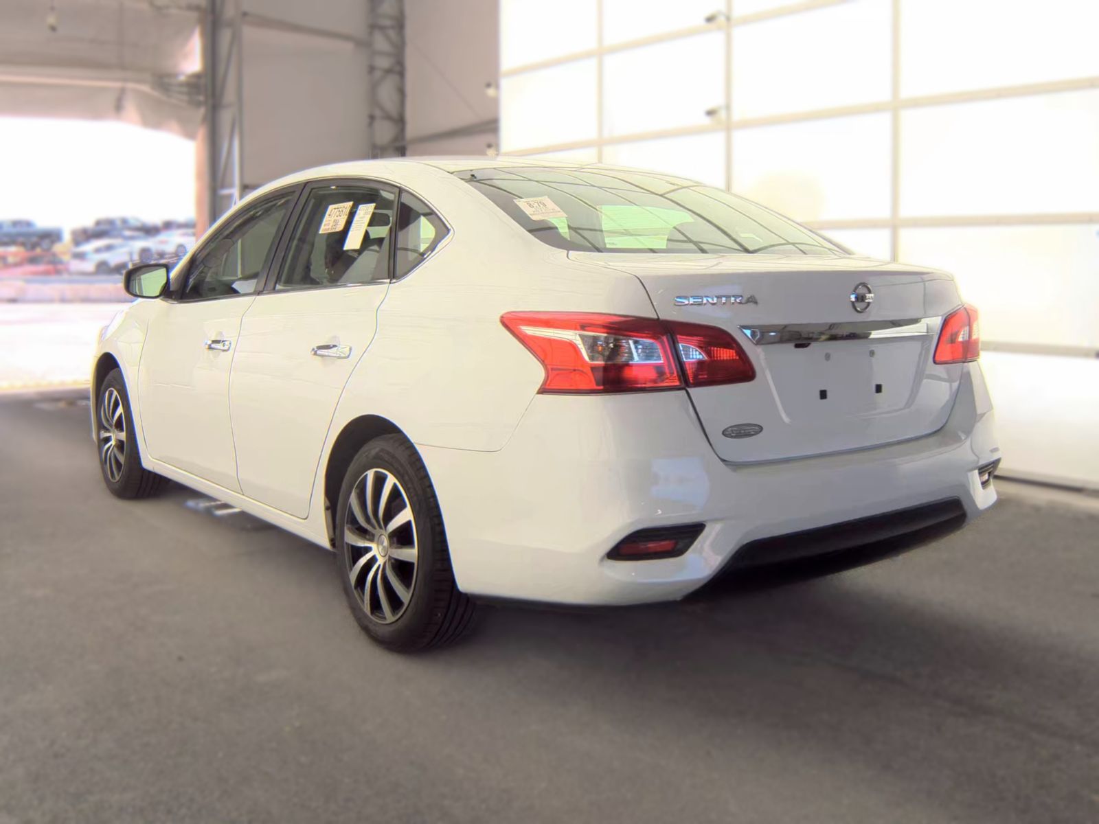 NISSAN SENTRA - 9