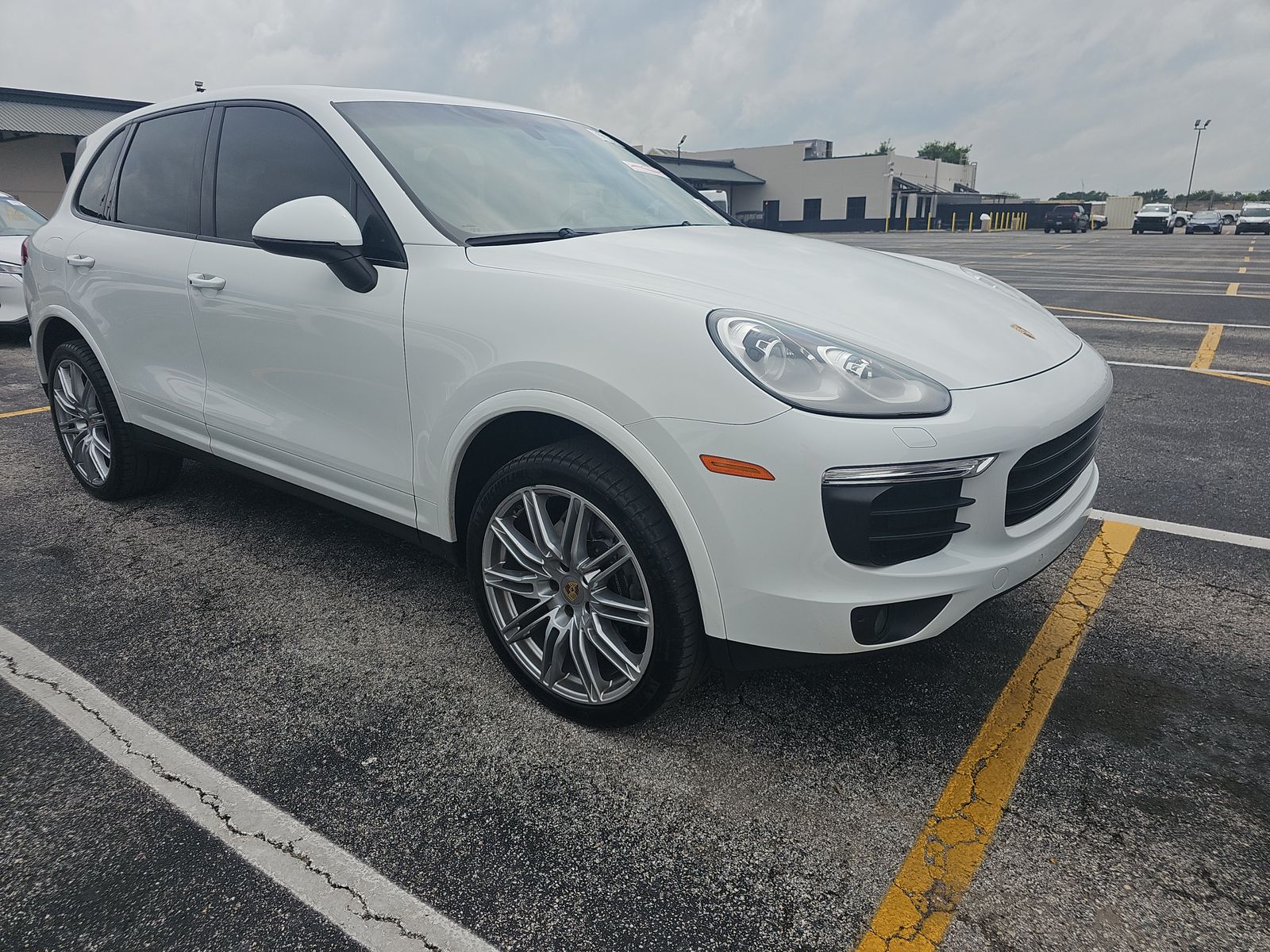 PORSCHE CAYENNE - 4