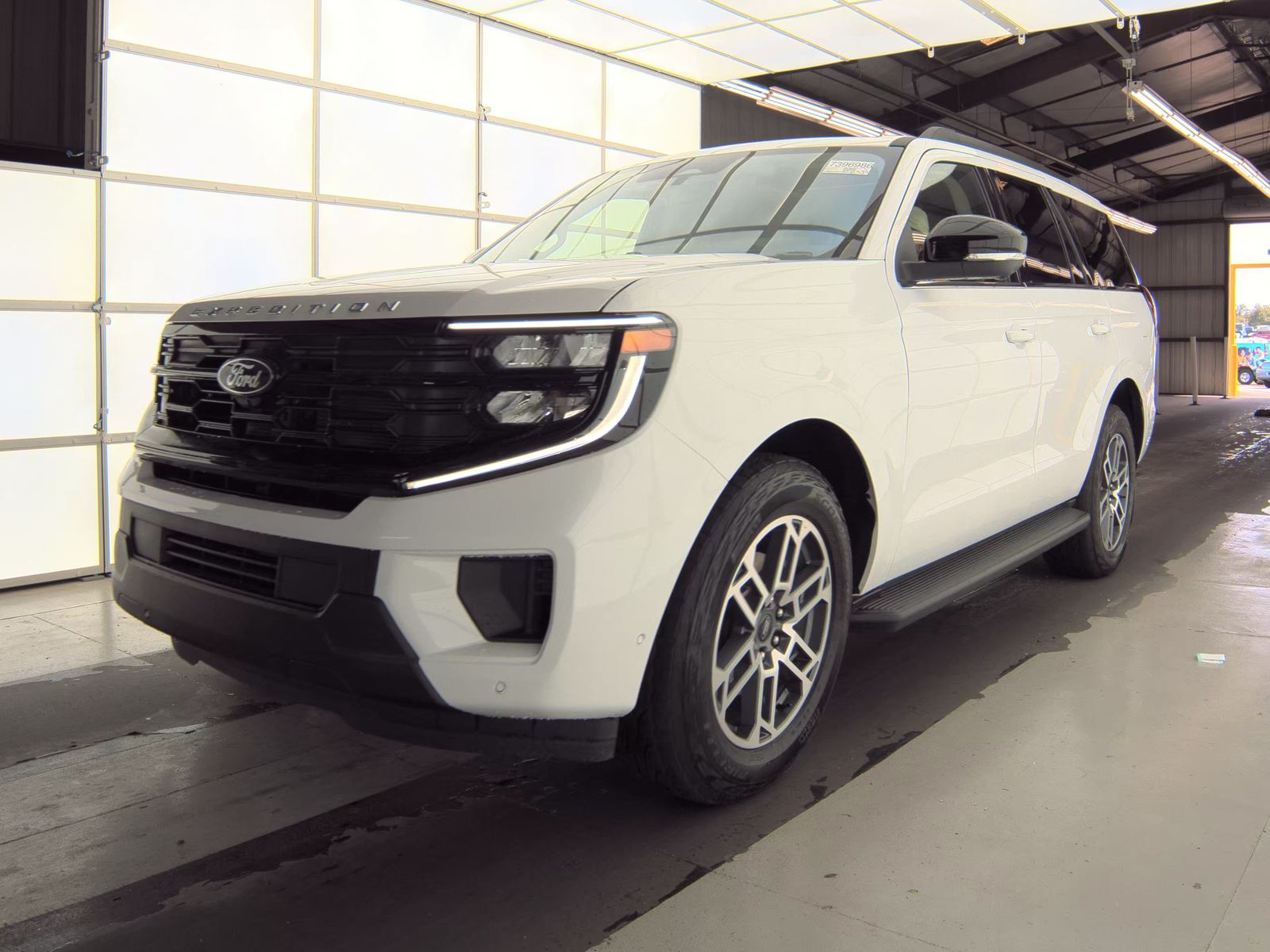 FORD EXPEDITION - 1
