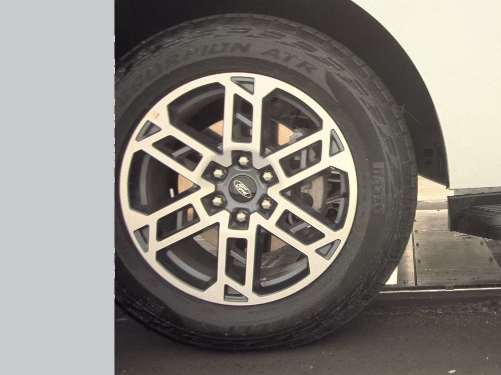 FORD EXPEDITION - 10