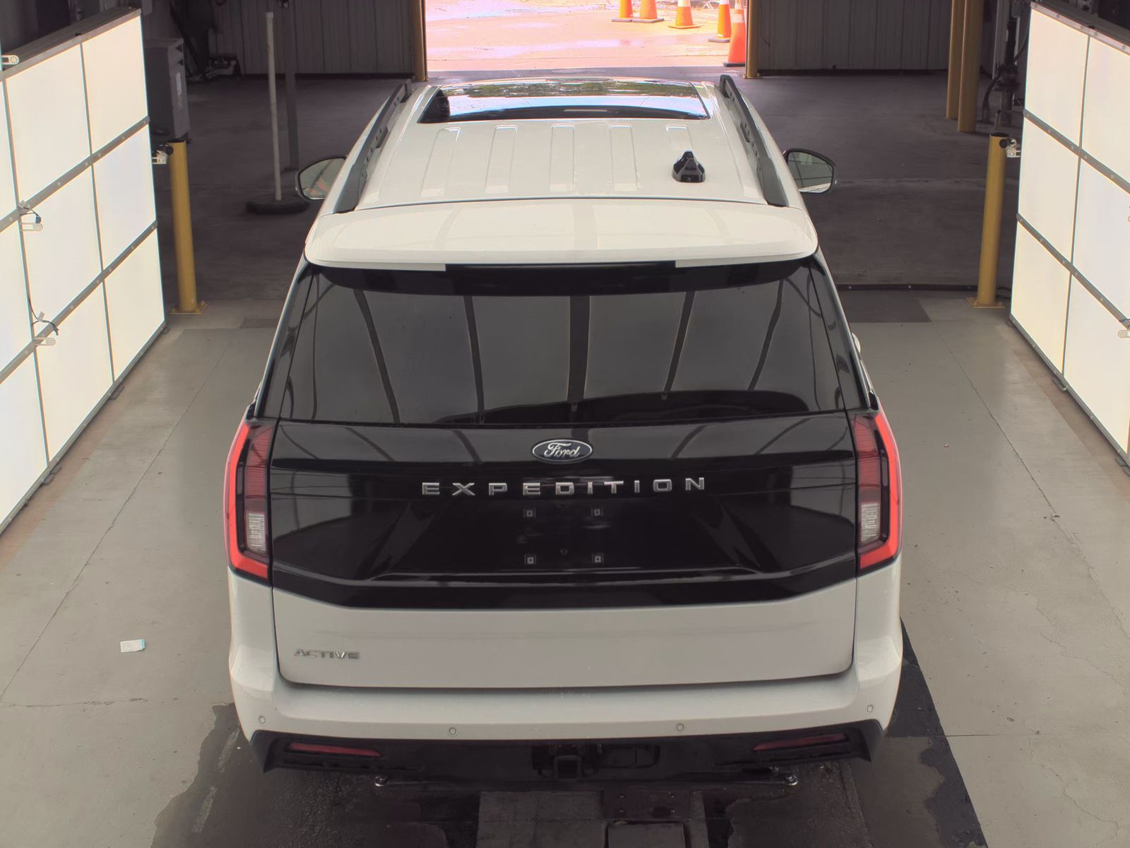 FORD EXPEDITION - 7