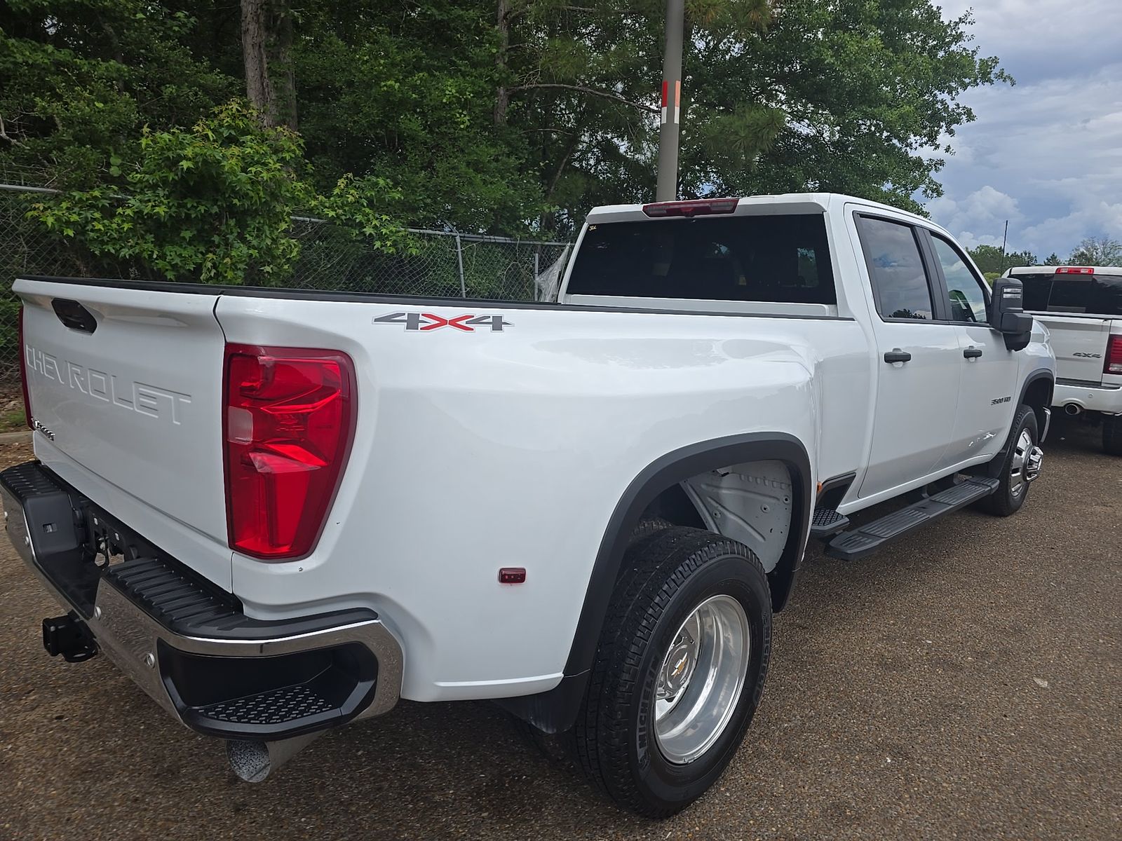 2025 Chevrolet Silverado 3500HD Work Truck AWD