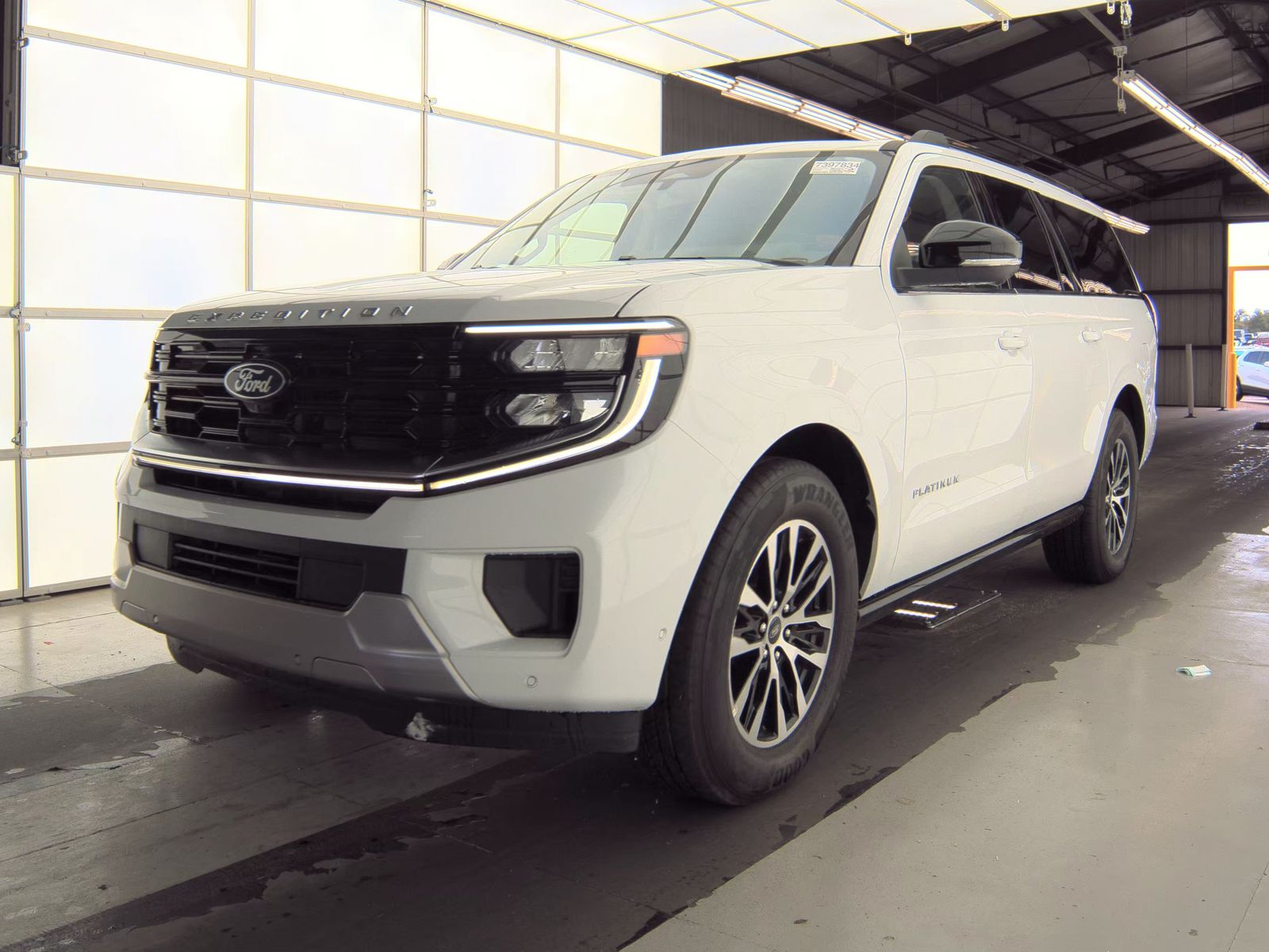 FORD EXPEDITION MAX - 1