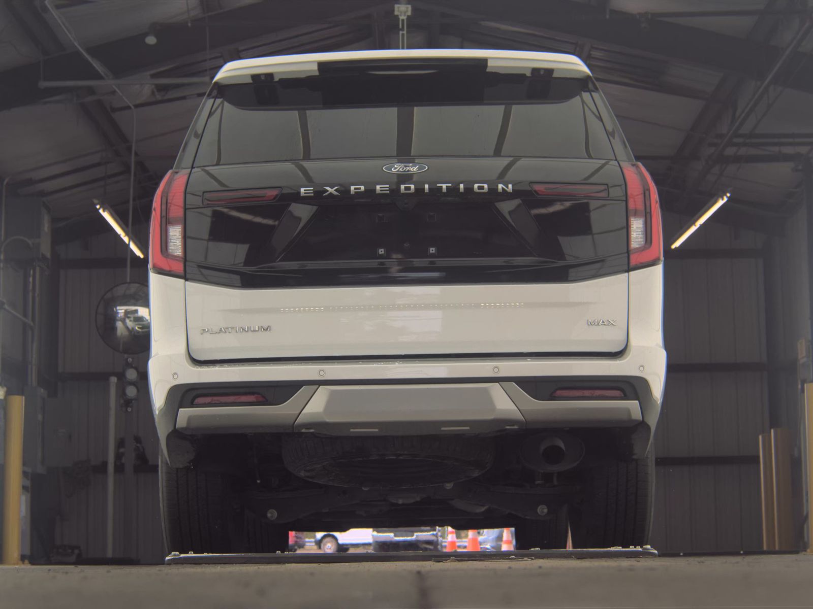 FORD EXPEDITION MAX - 8