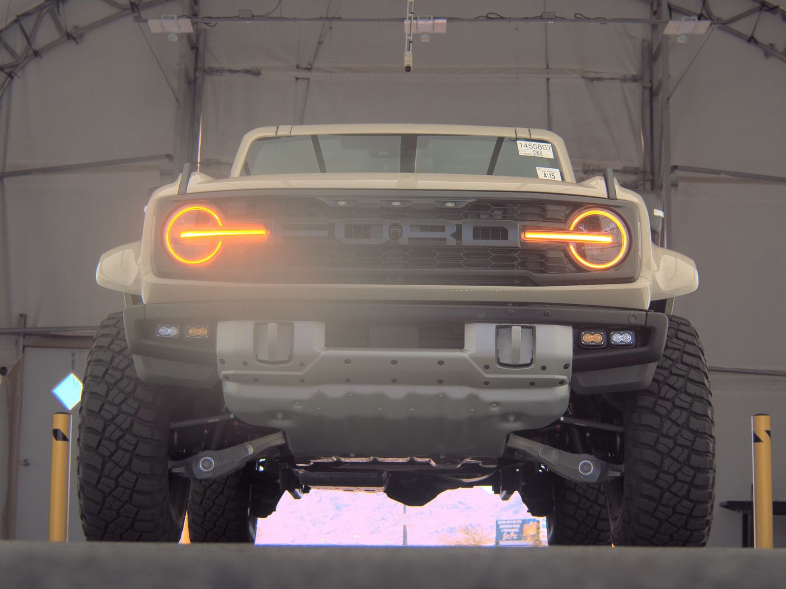 FORD BRONCO - 4