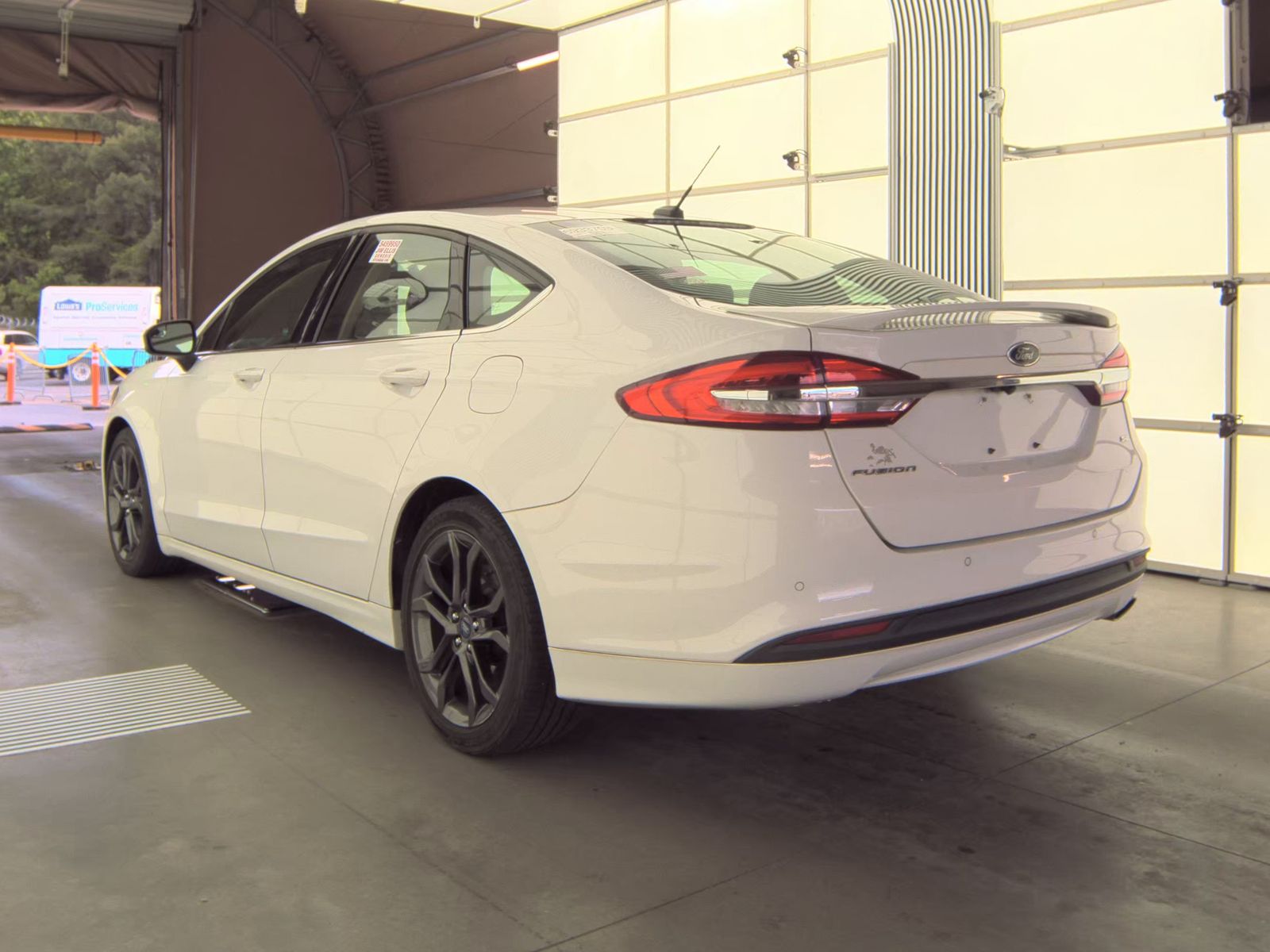 FORD FUSION - 8