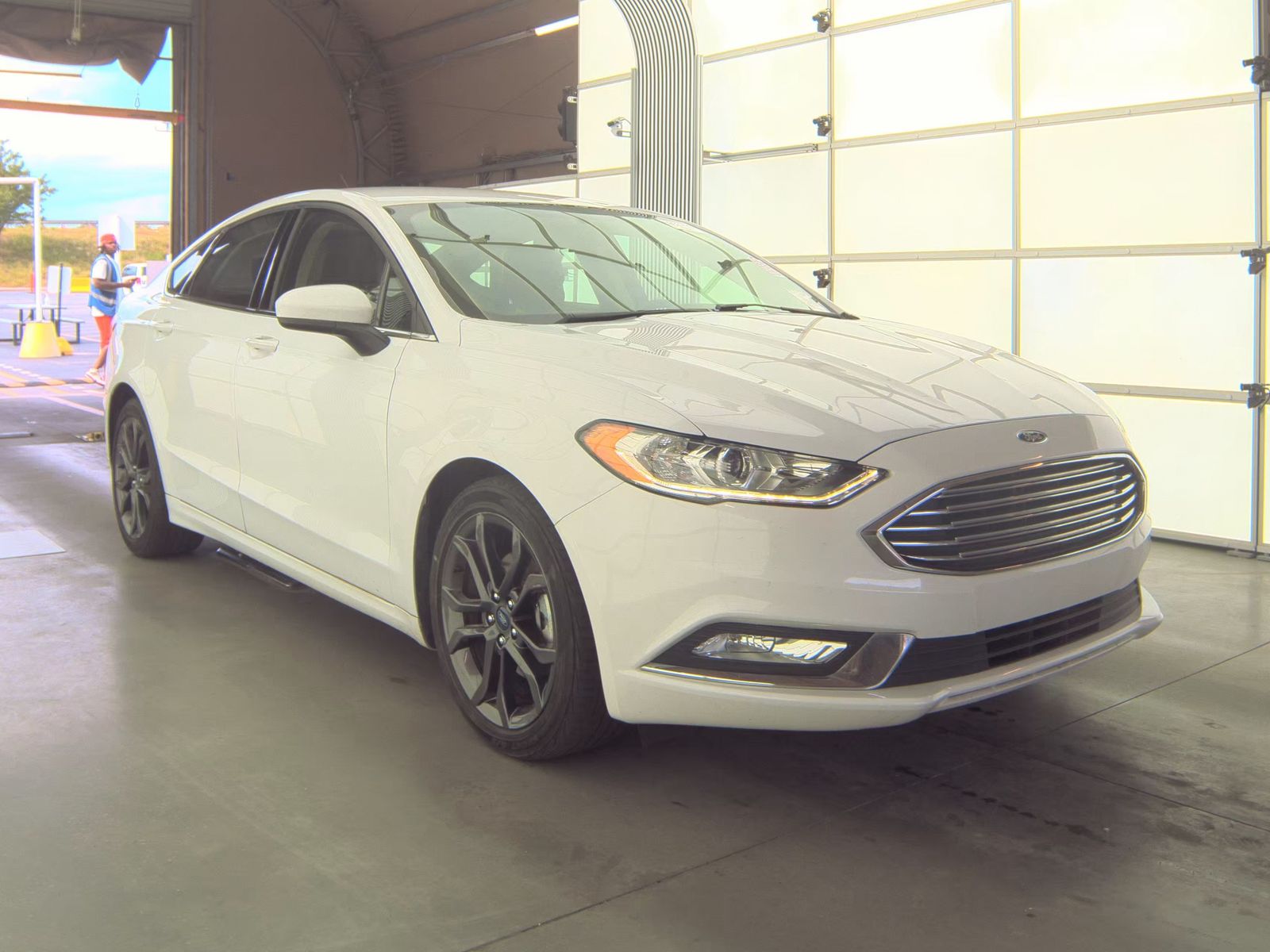 FORD FUSION - 4
