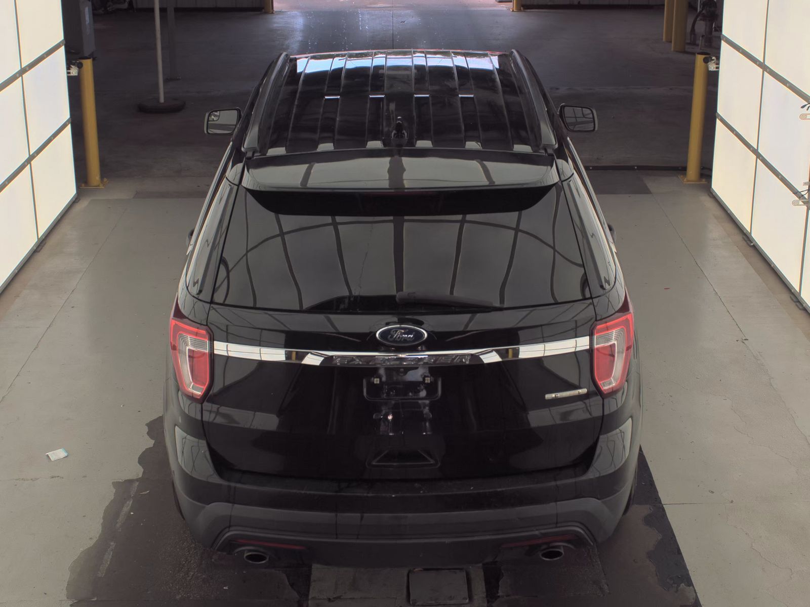 FORD EXPLORER - 7