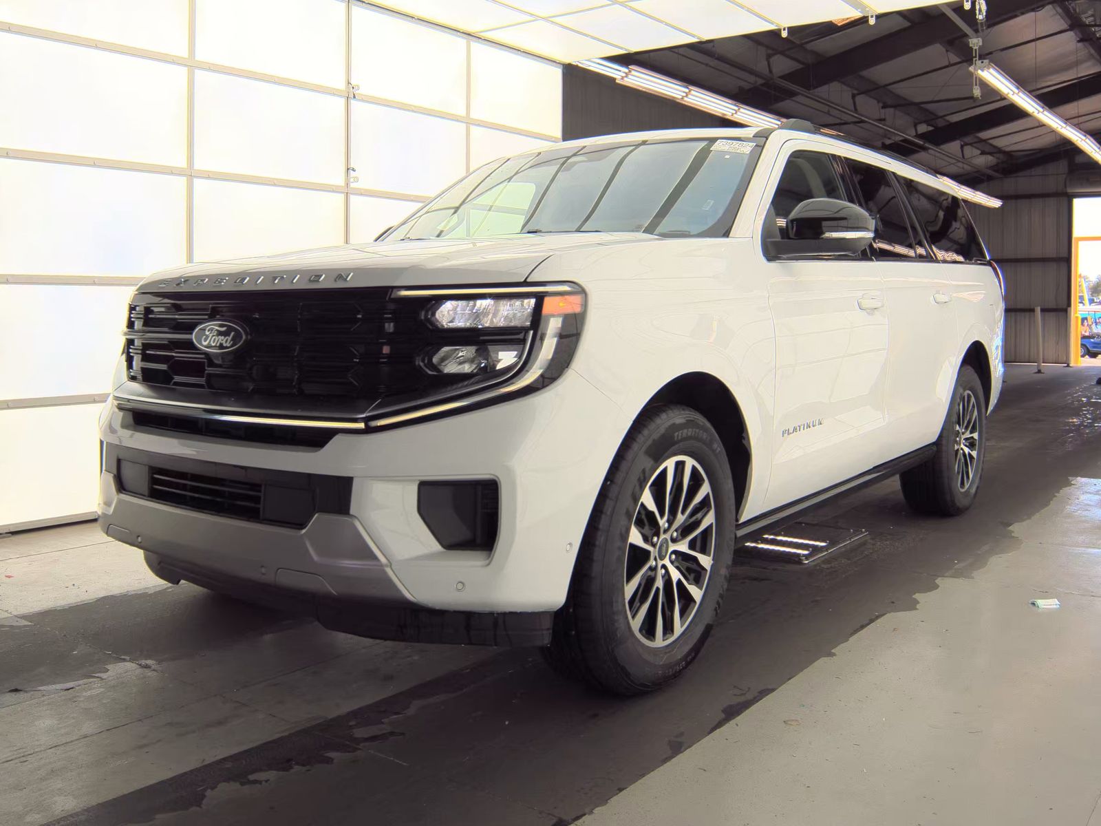 FORD EXPEDITION MAX - 1