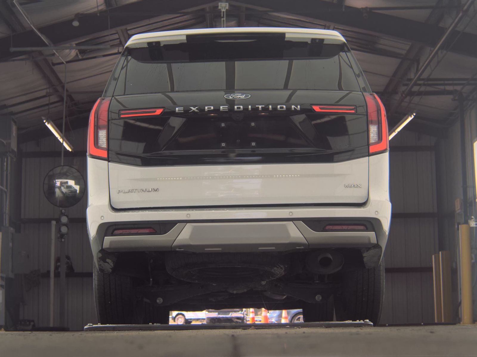 FORD EXPEDITION MAX - 8
