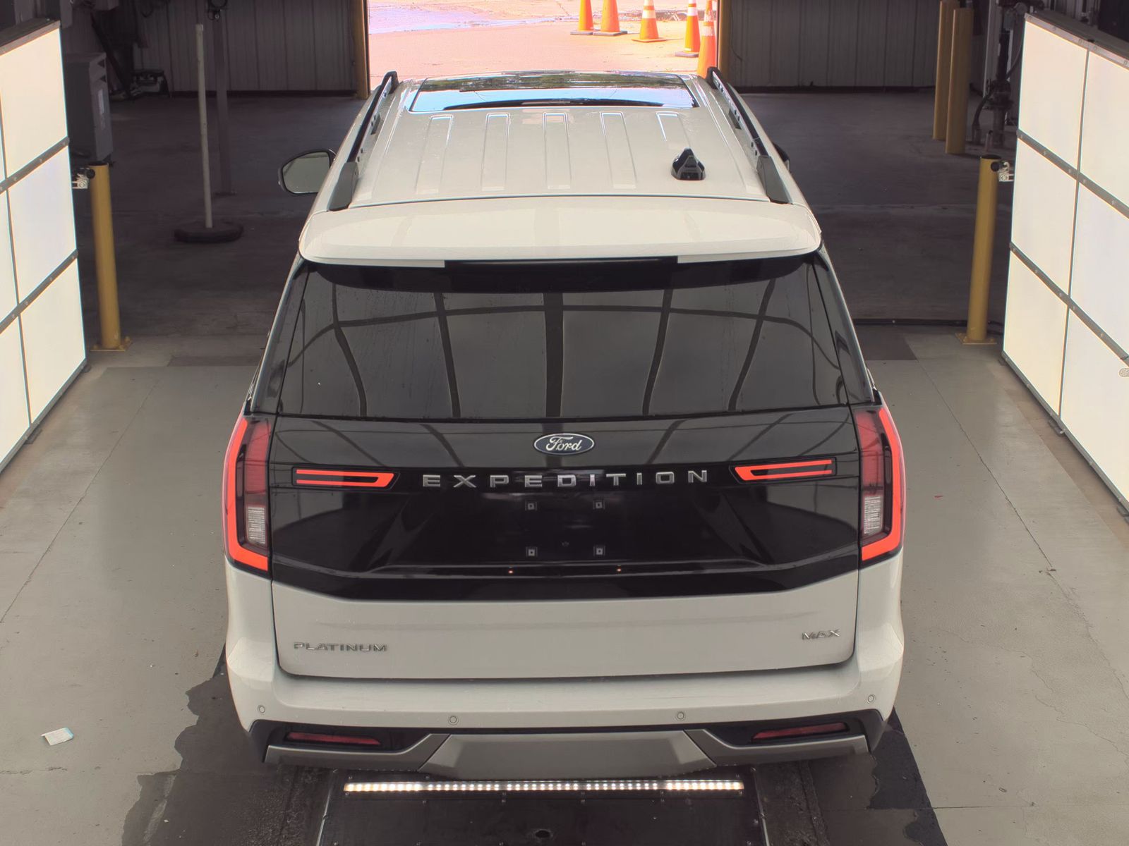 FORD EXPEDITION MAX - 7