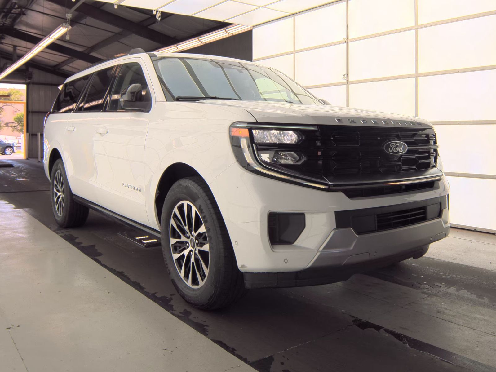 FORD EXPEDITION MAX - 5