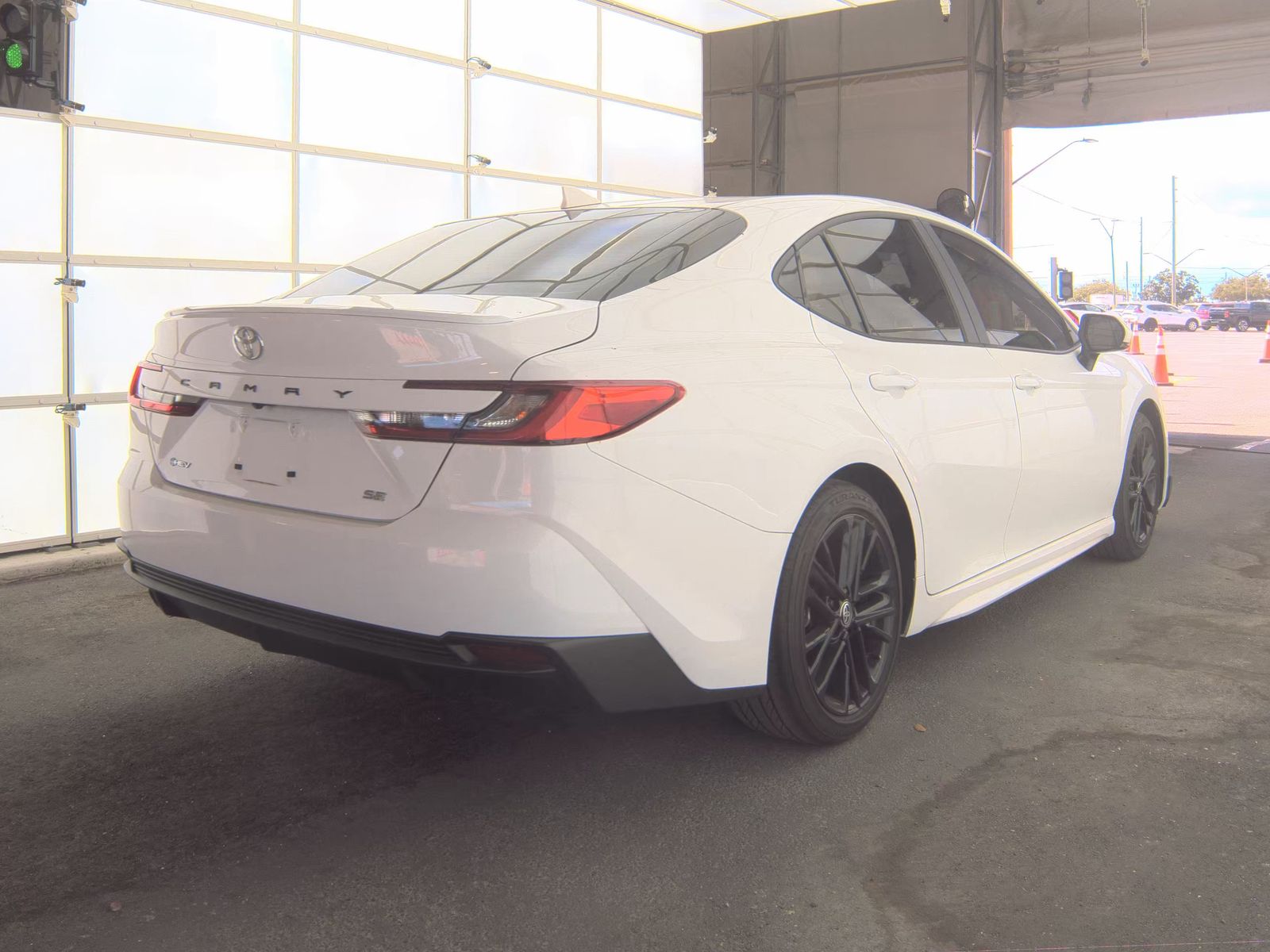 TOYOTA CAMRY - 6