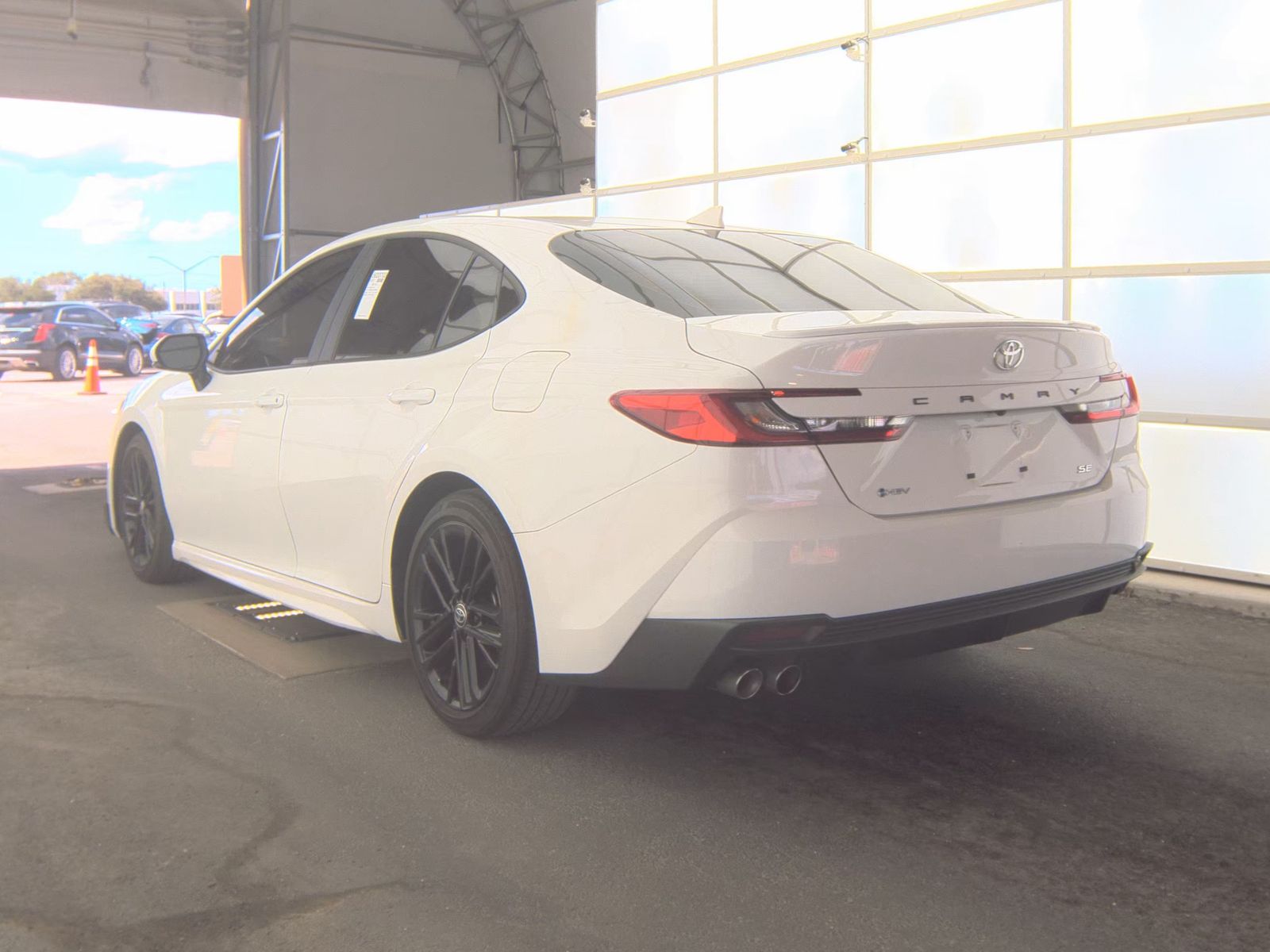 TOYOTA CAMRY - 9