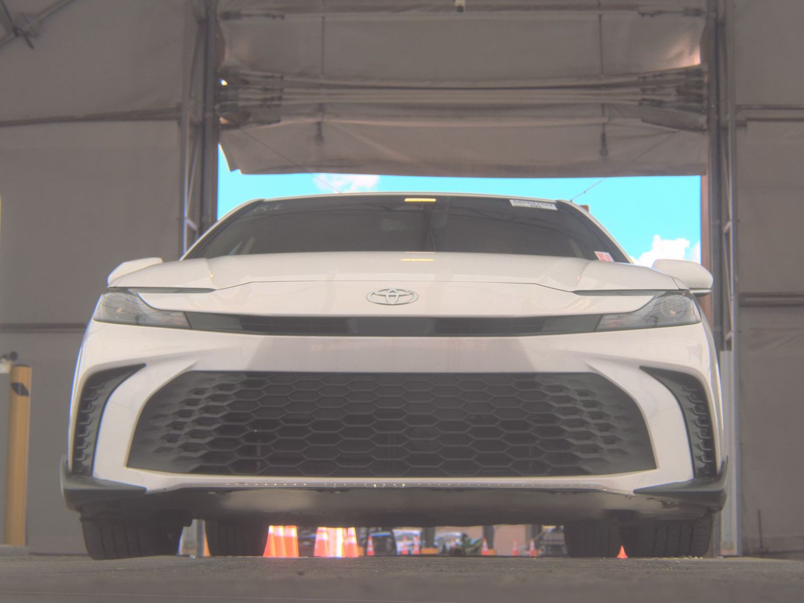 TOYOTA CAMRY - 4