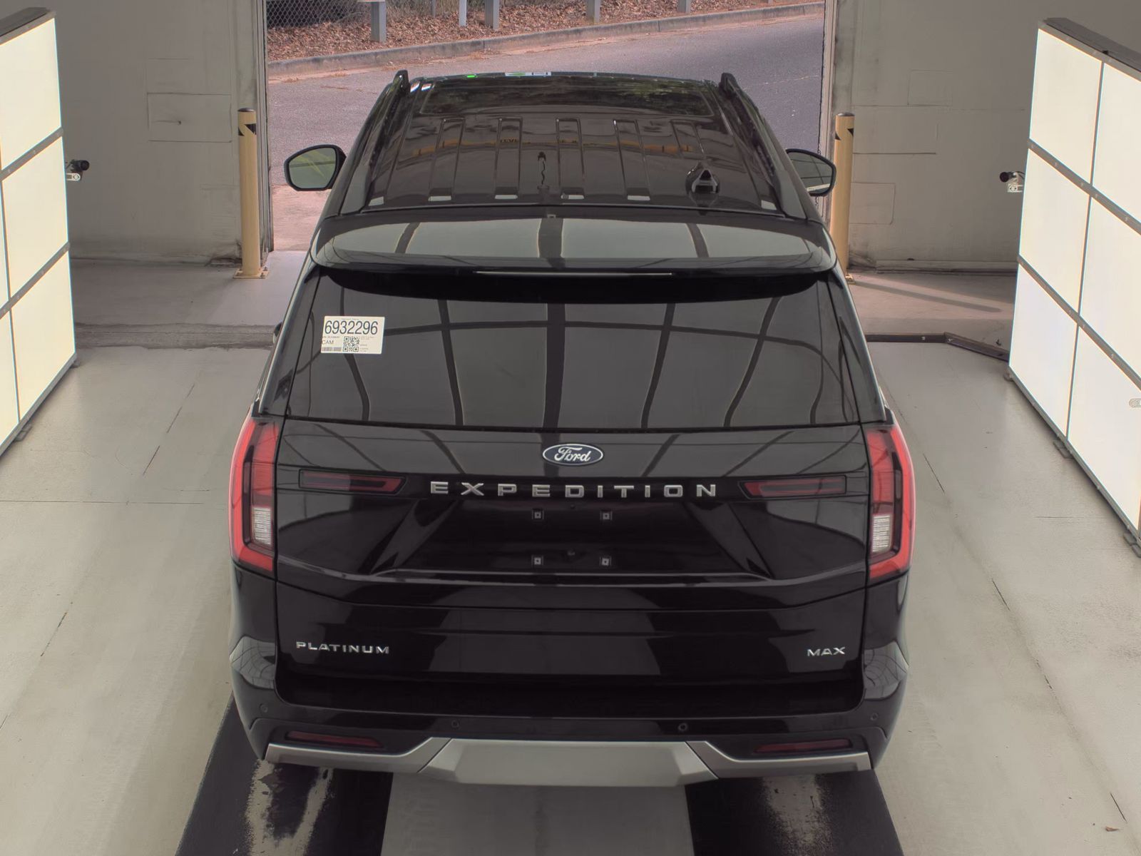 FORD EXPEDITION MAX - 7