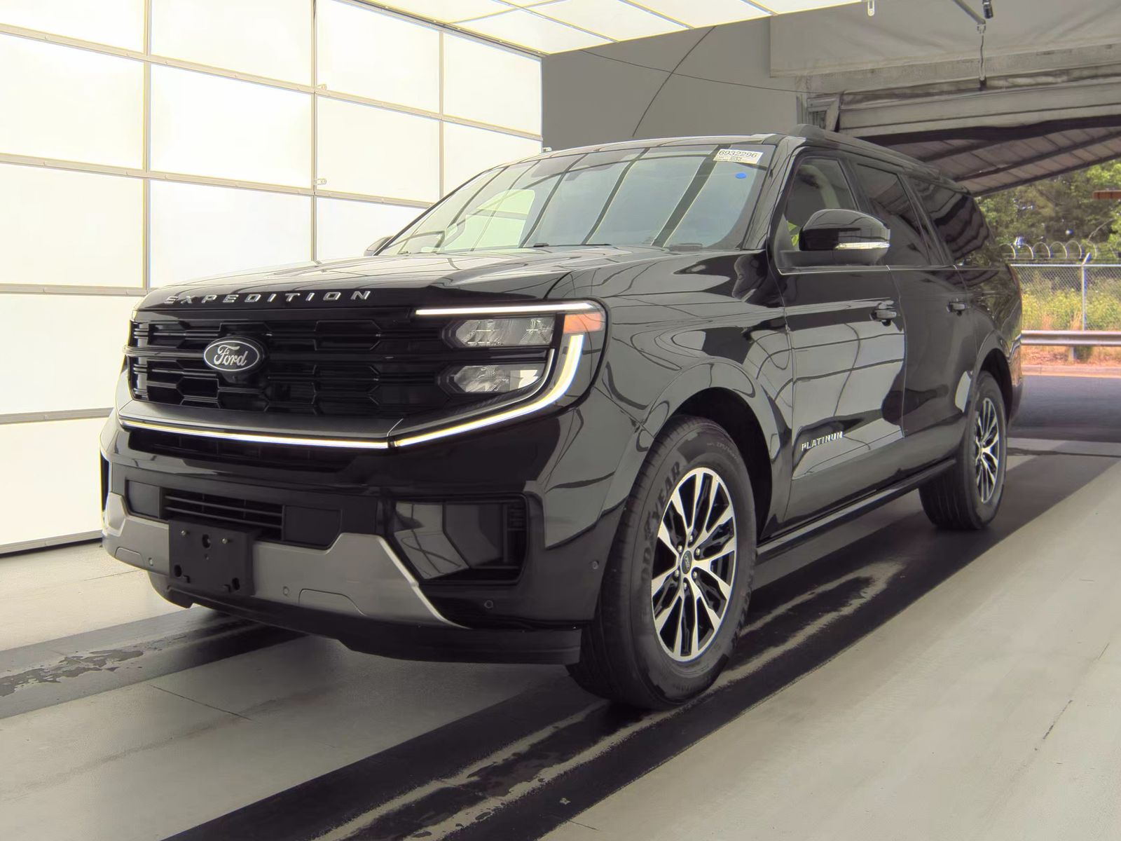 FORD EXPEDITION MAX - 1