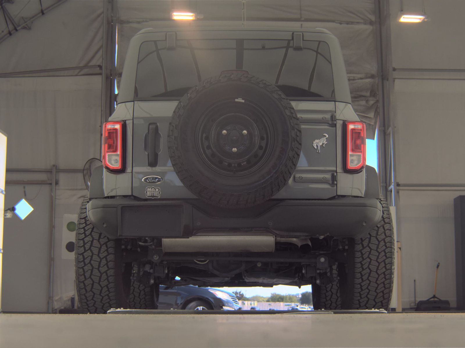 FORD BRONCO - 8