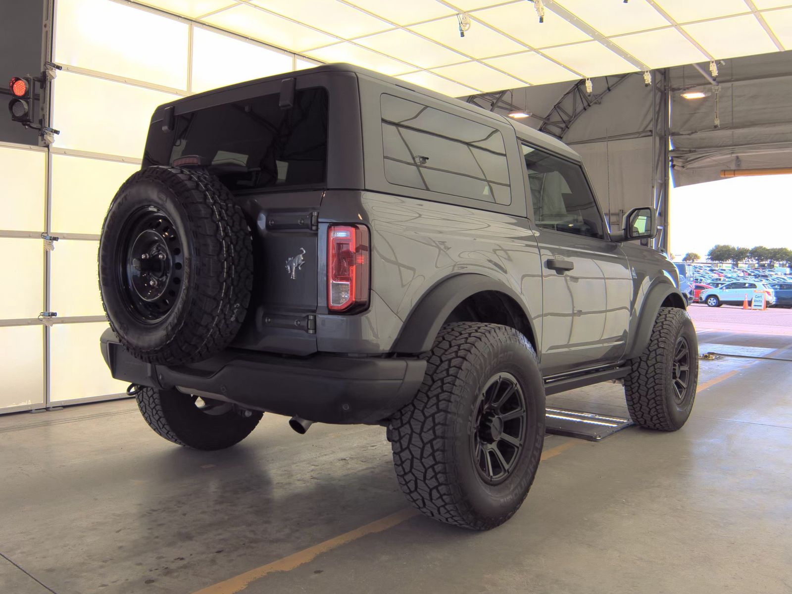 FORD BRONCO - 6