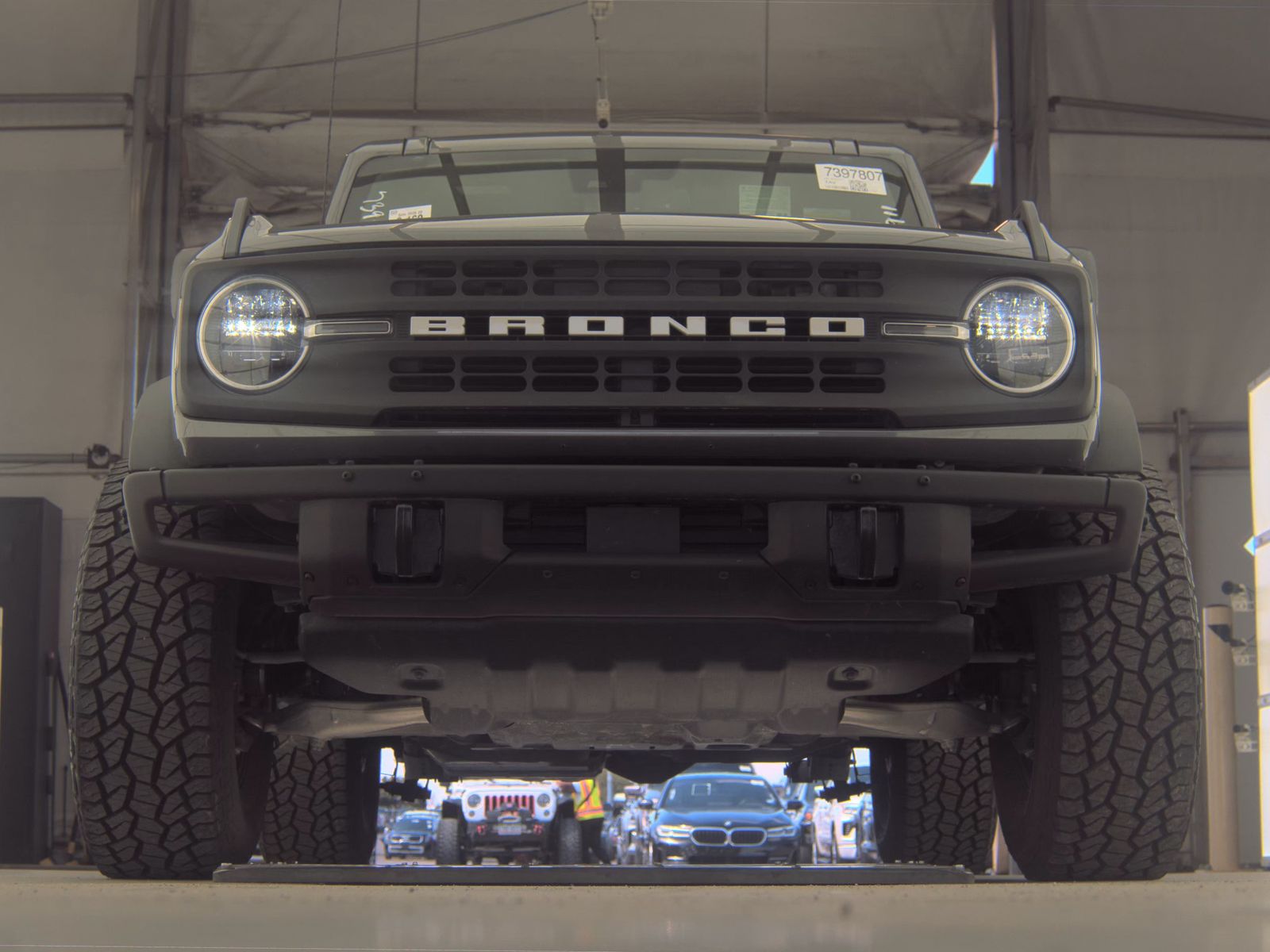 FORD BRONCO - 4