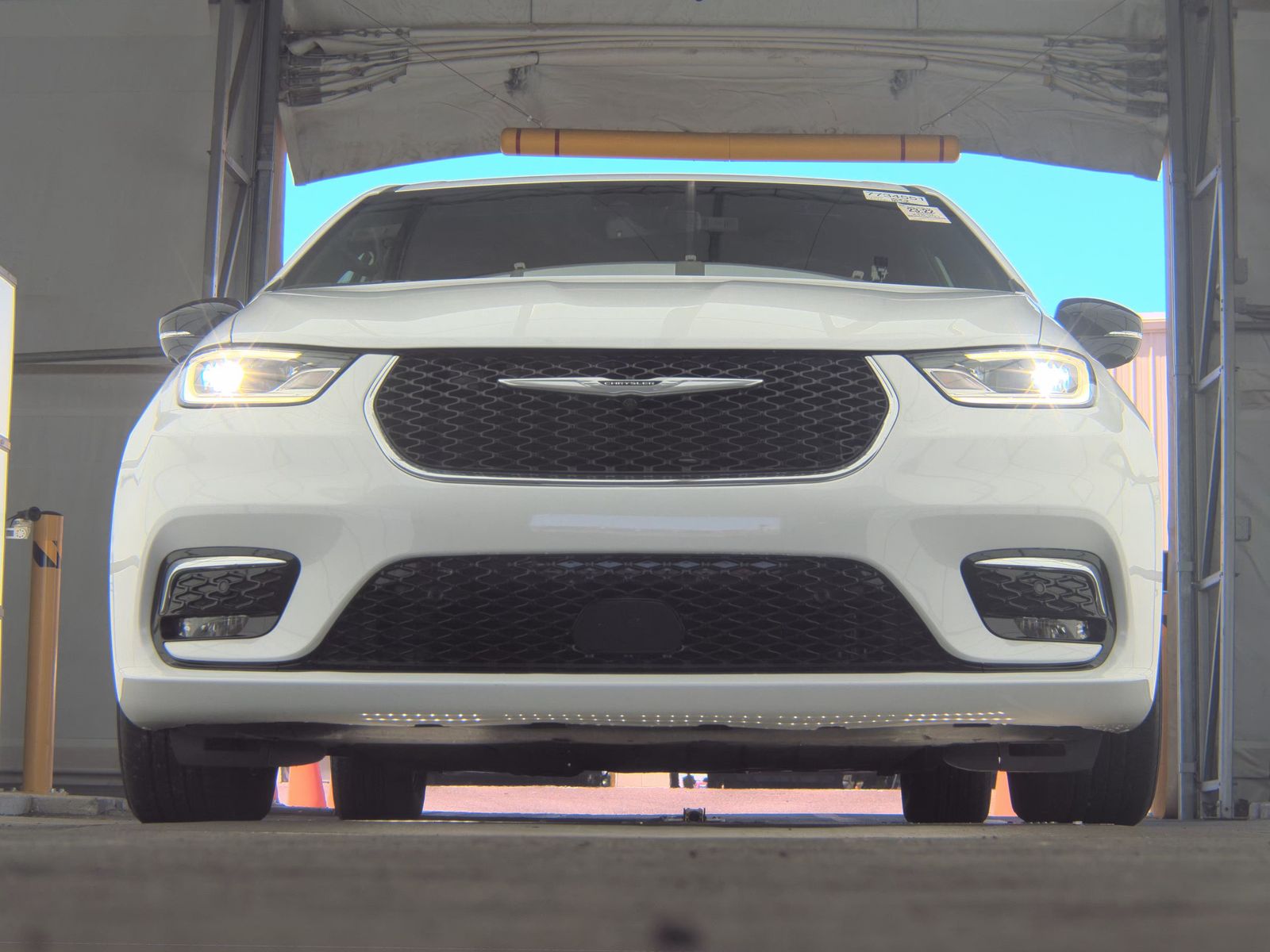 2025 Chrysler Pacifica Select FWD