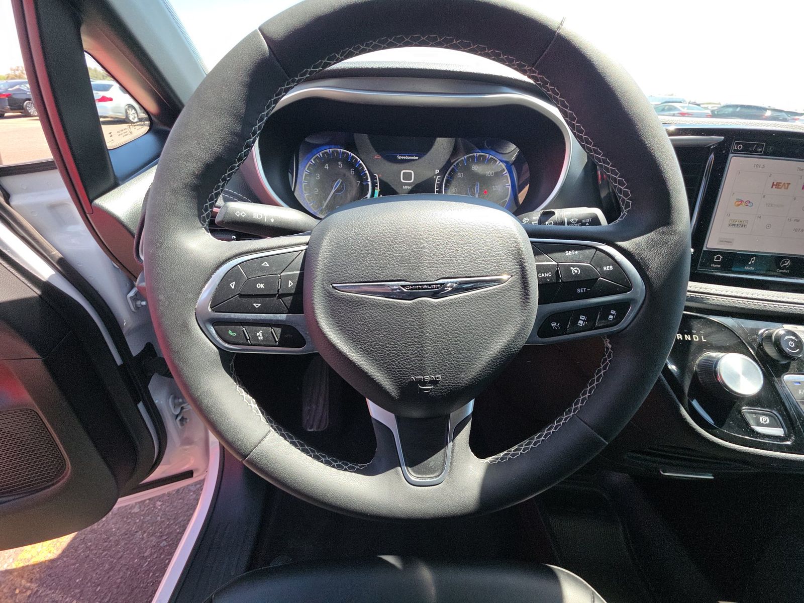 2025 Chrysler Pacifica Select FWD