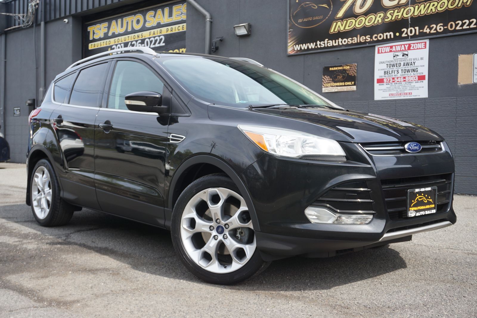 FORD ESCAPE - 1
