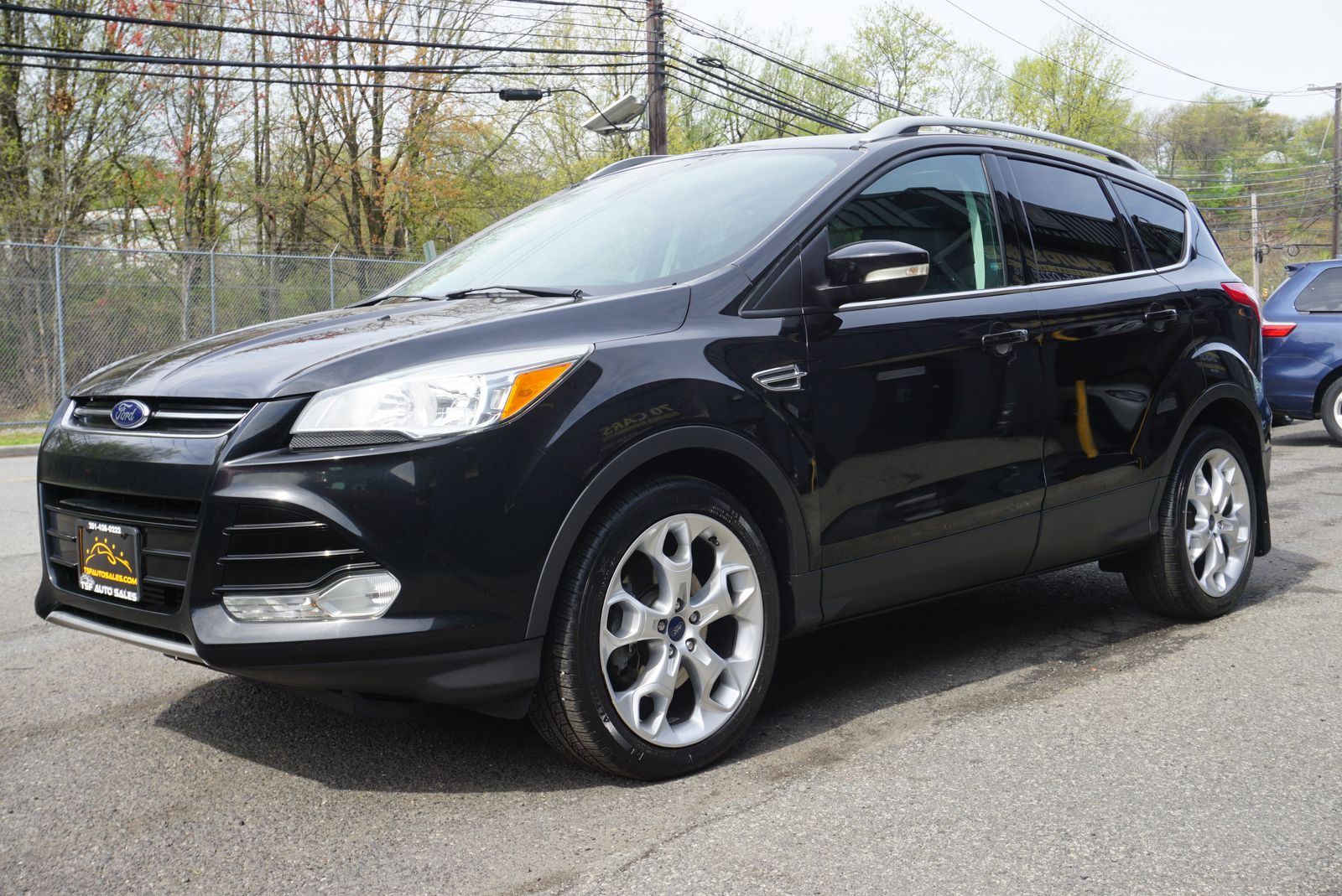 FORD ESCAPE - 4