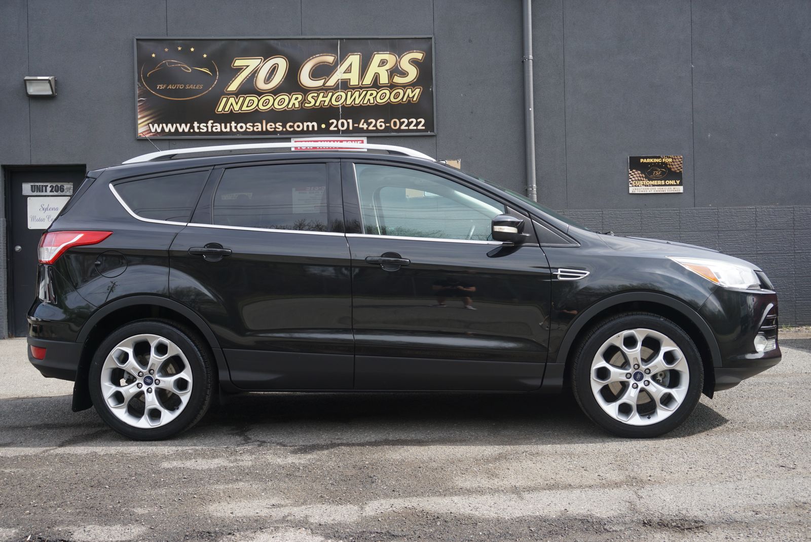 FORD ESCAPE - 9