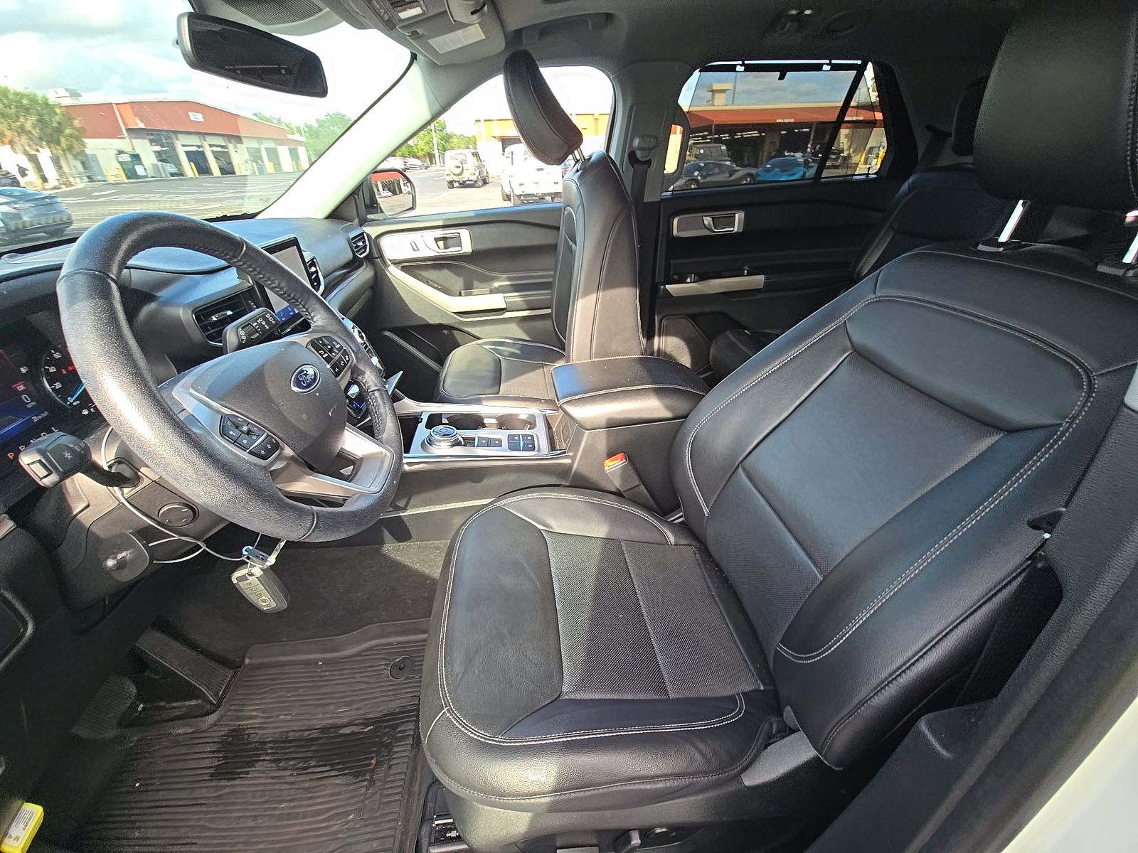 FORD EXPLORER - 8