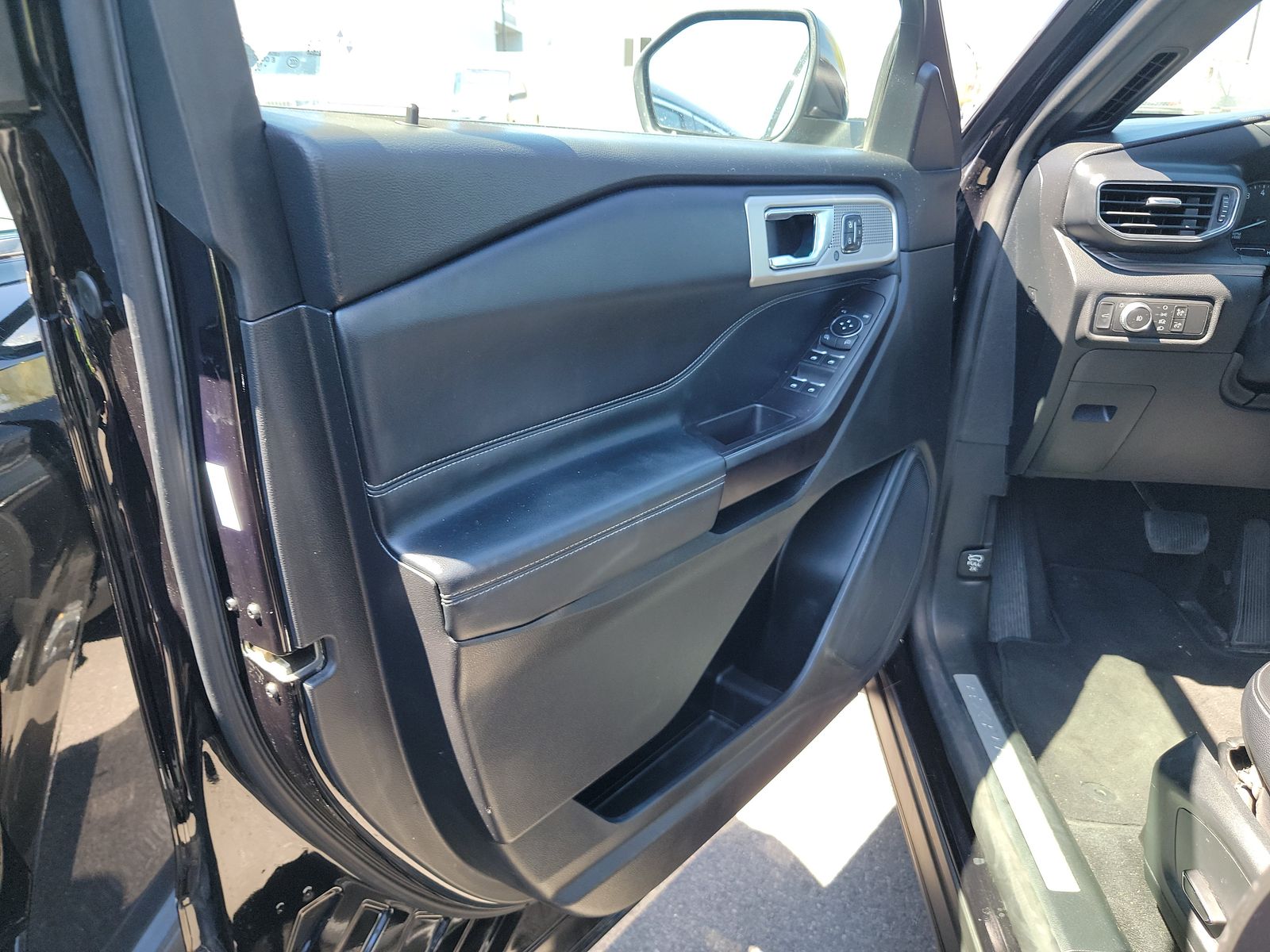 2020 Ford Explorer Limited RWD