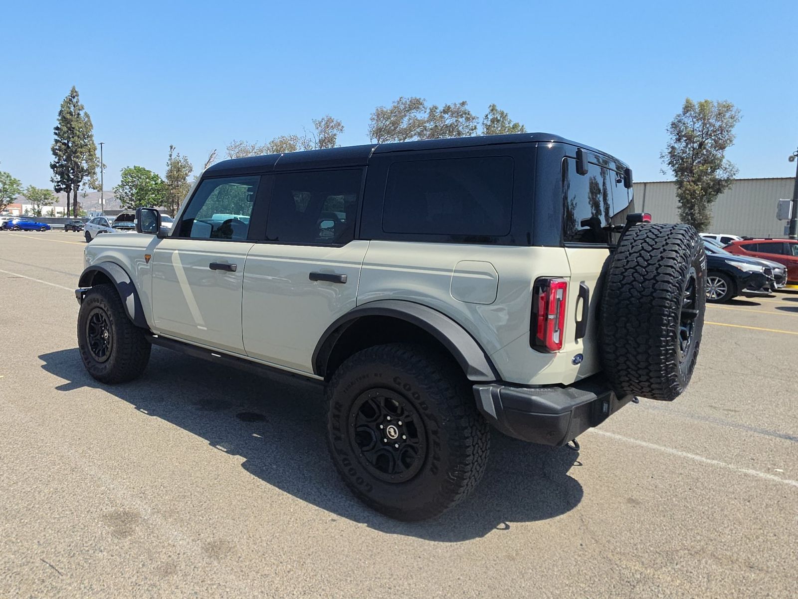 FORD BRONCO - 7