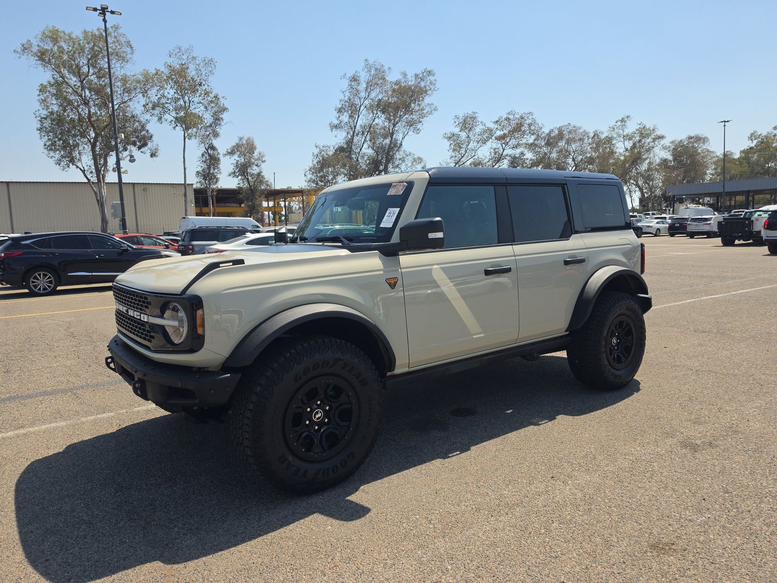 FORD BRONCO - 1