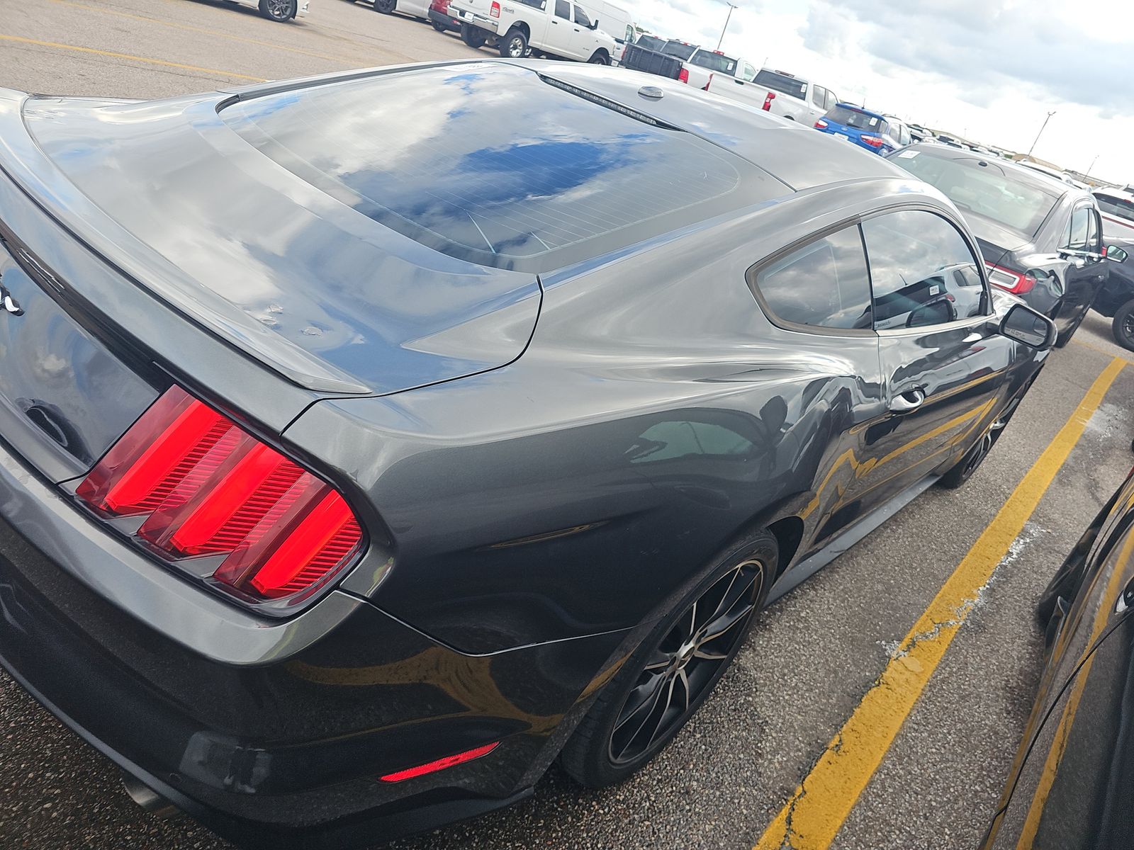 FORD MUSTANG - 5