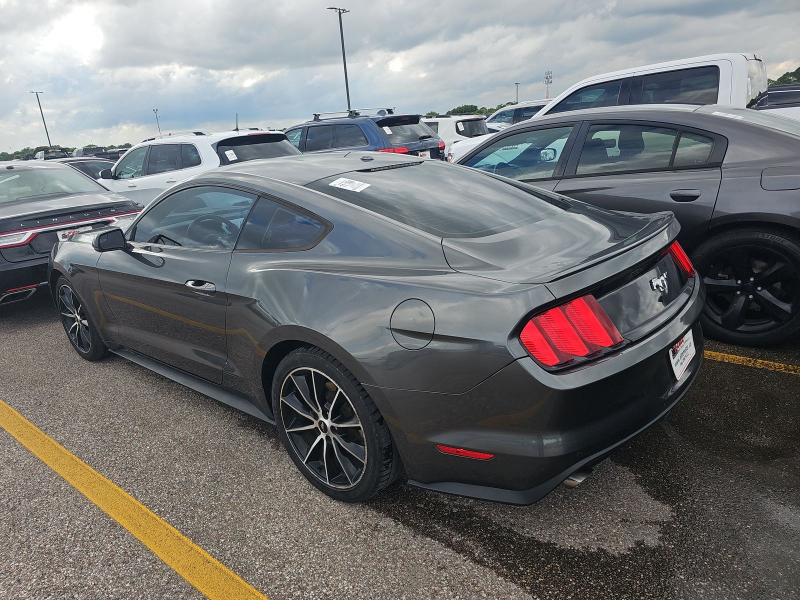 FORD MUSTANG - 7