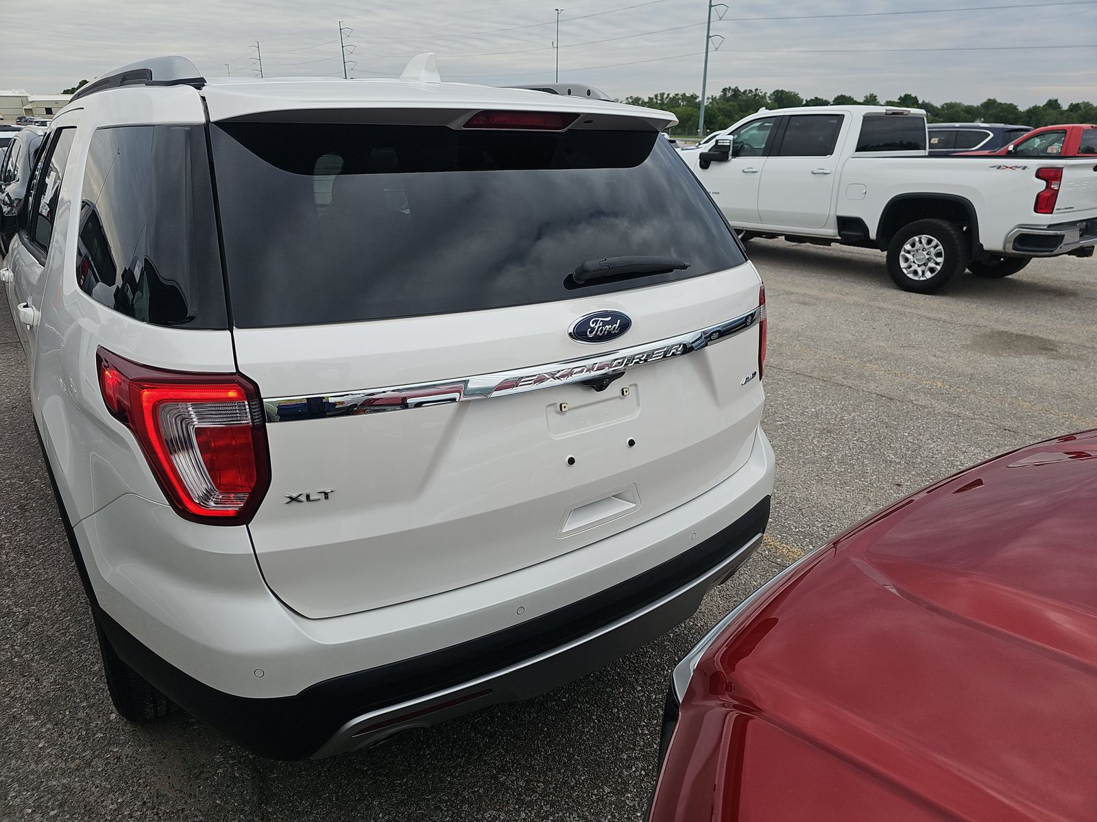 FORD EXPLORER - 6