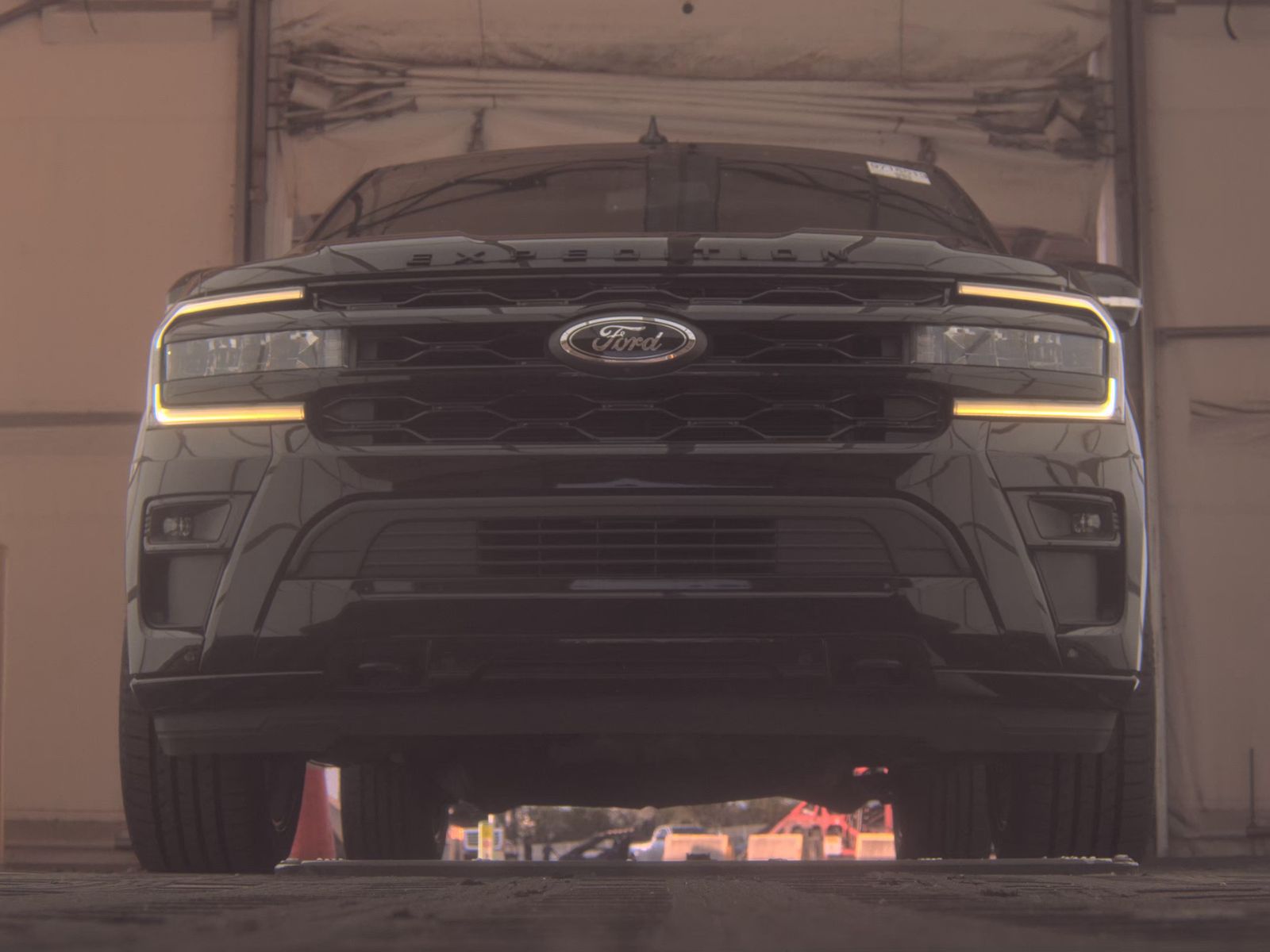 FORD EXPEDITION MAX - 4