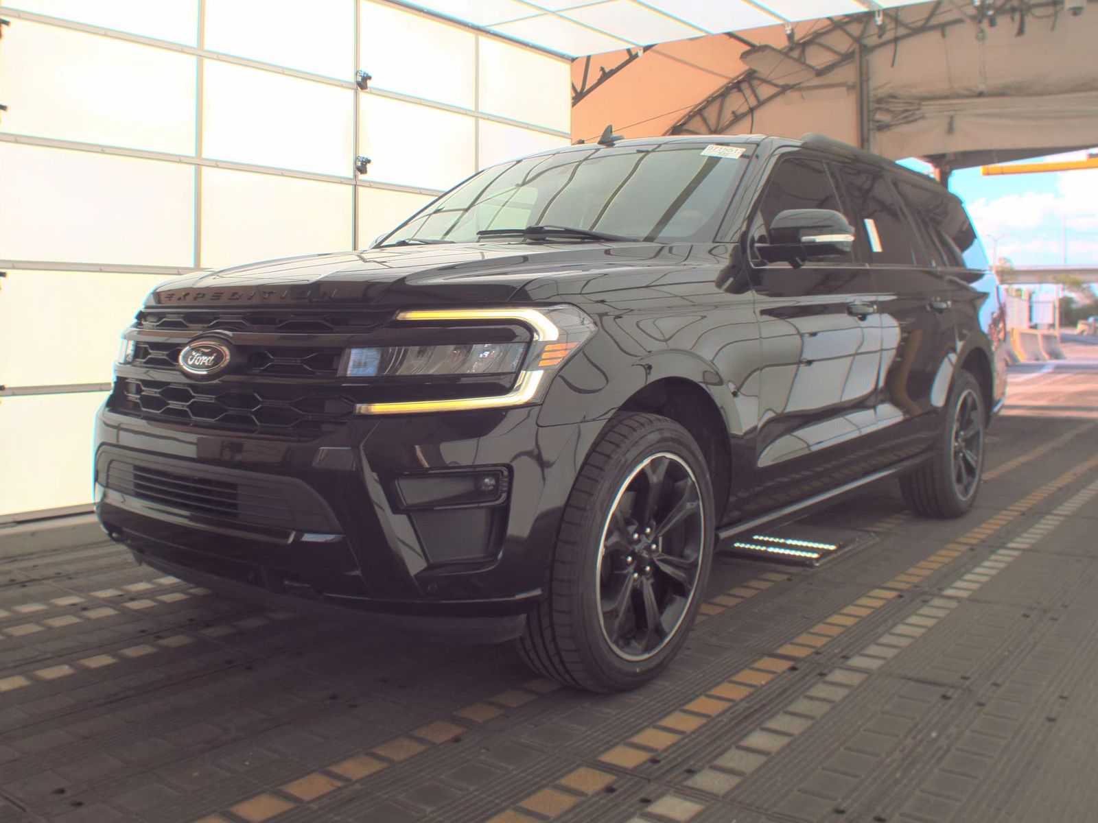 FORD EXPEDITION MAX - 1