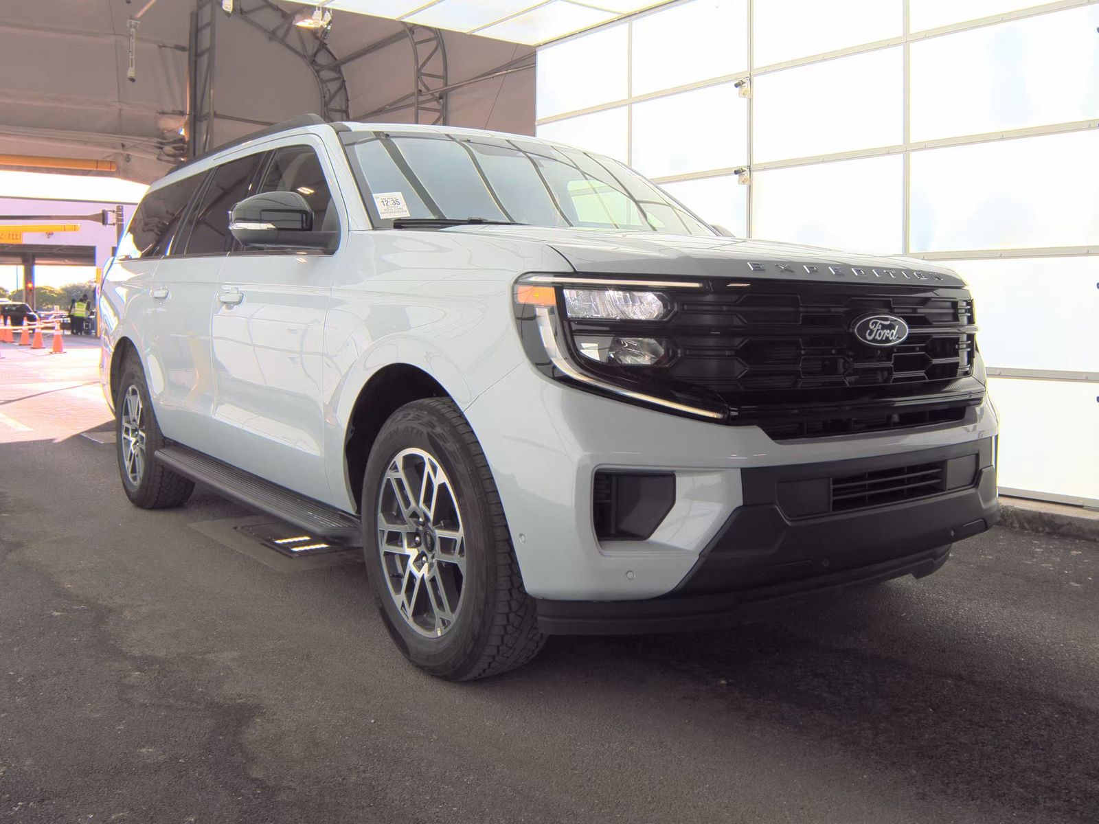 FORD EXPEDITION MAX - 5