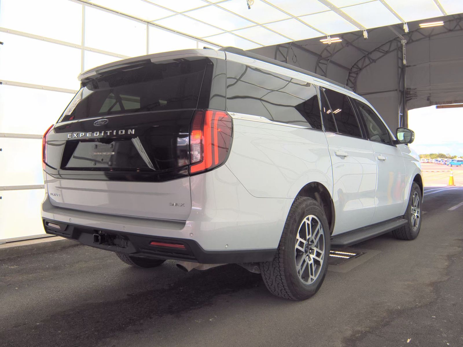 FORD EXPEDITION MAX - 6